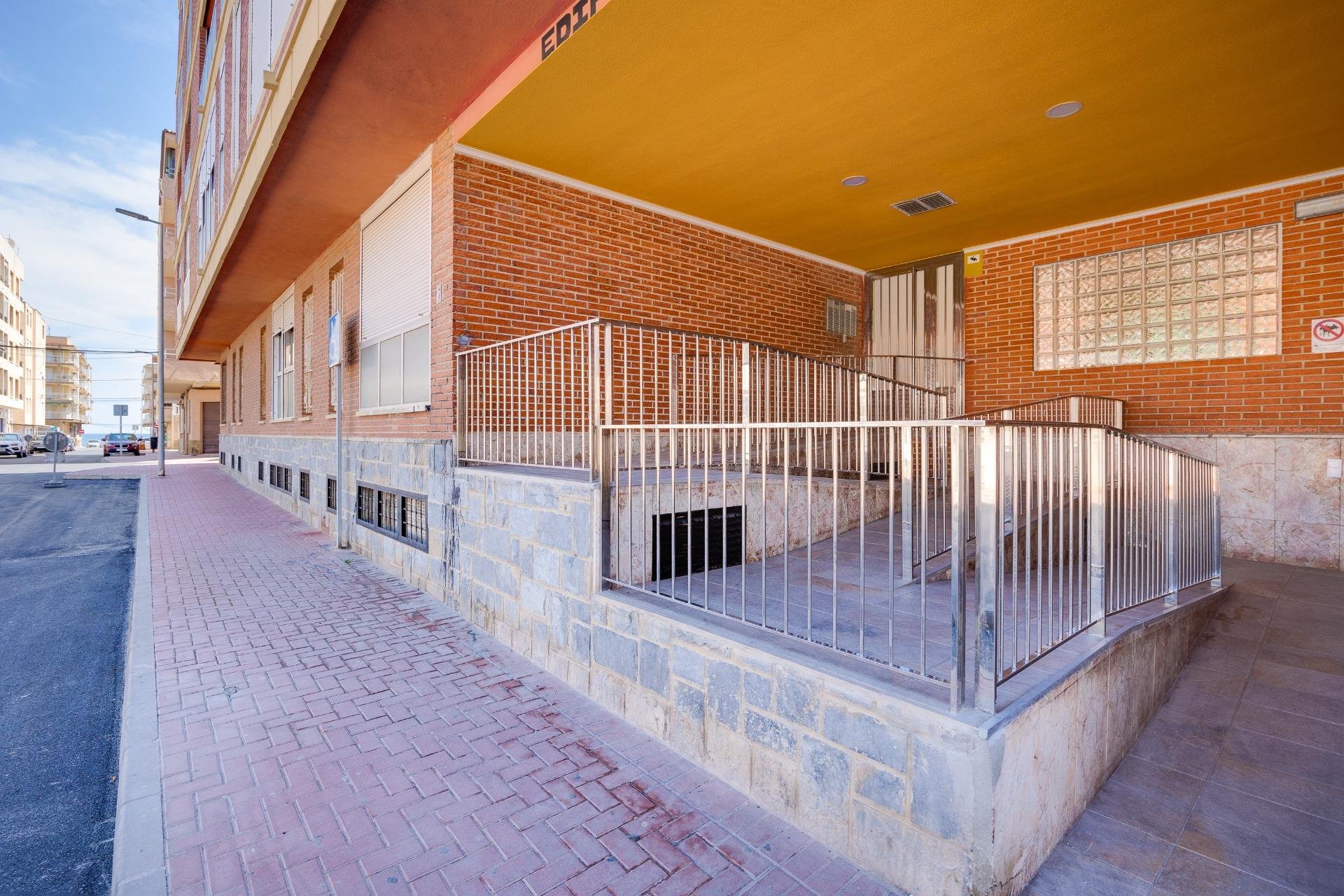 Revente - Apartamento - Torrevieja - Playa de los Naufragos