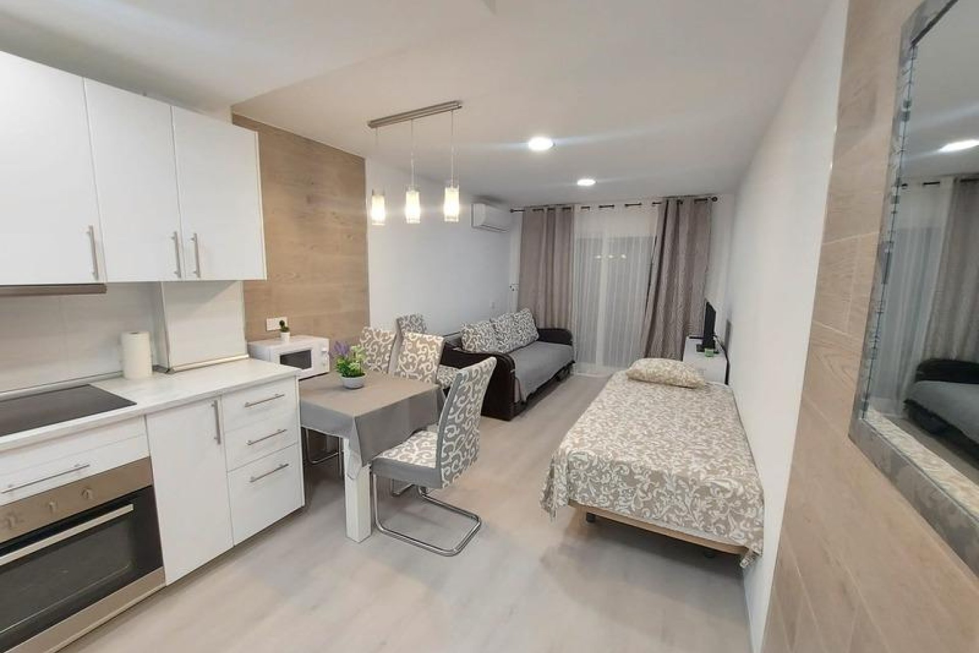 Revente - Apartamento - Torrevieja - Playa del Cura