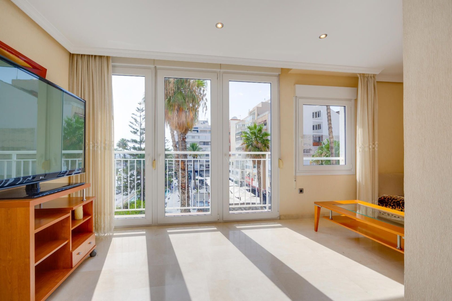 Revente - Apartamento - Torrevieja - torrevieja