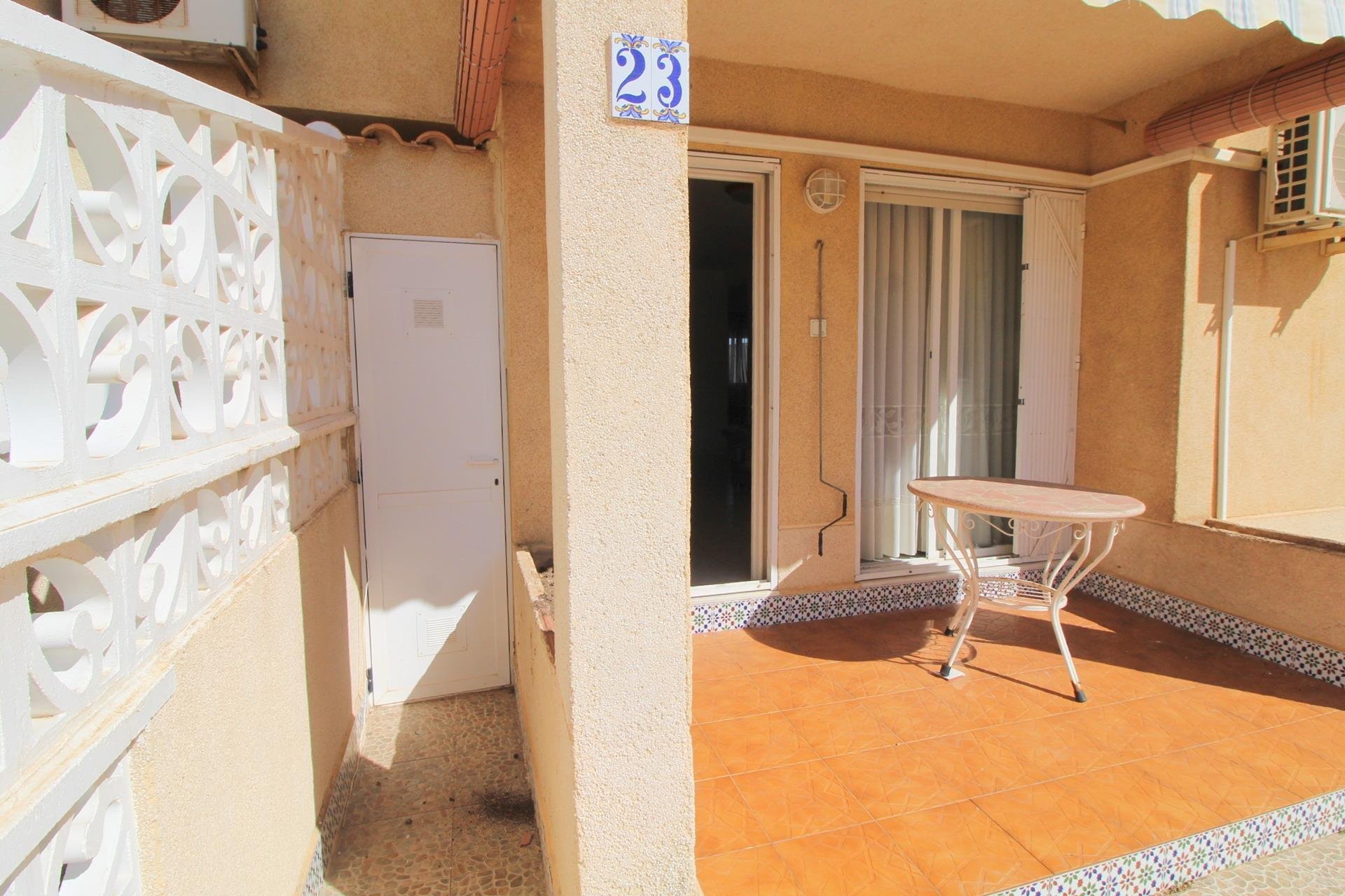 Revente - Bungalow Planta Baja - Torrevieja - Aguas Nuevas