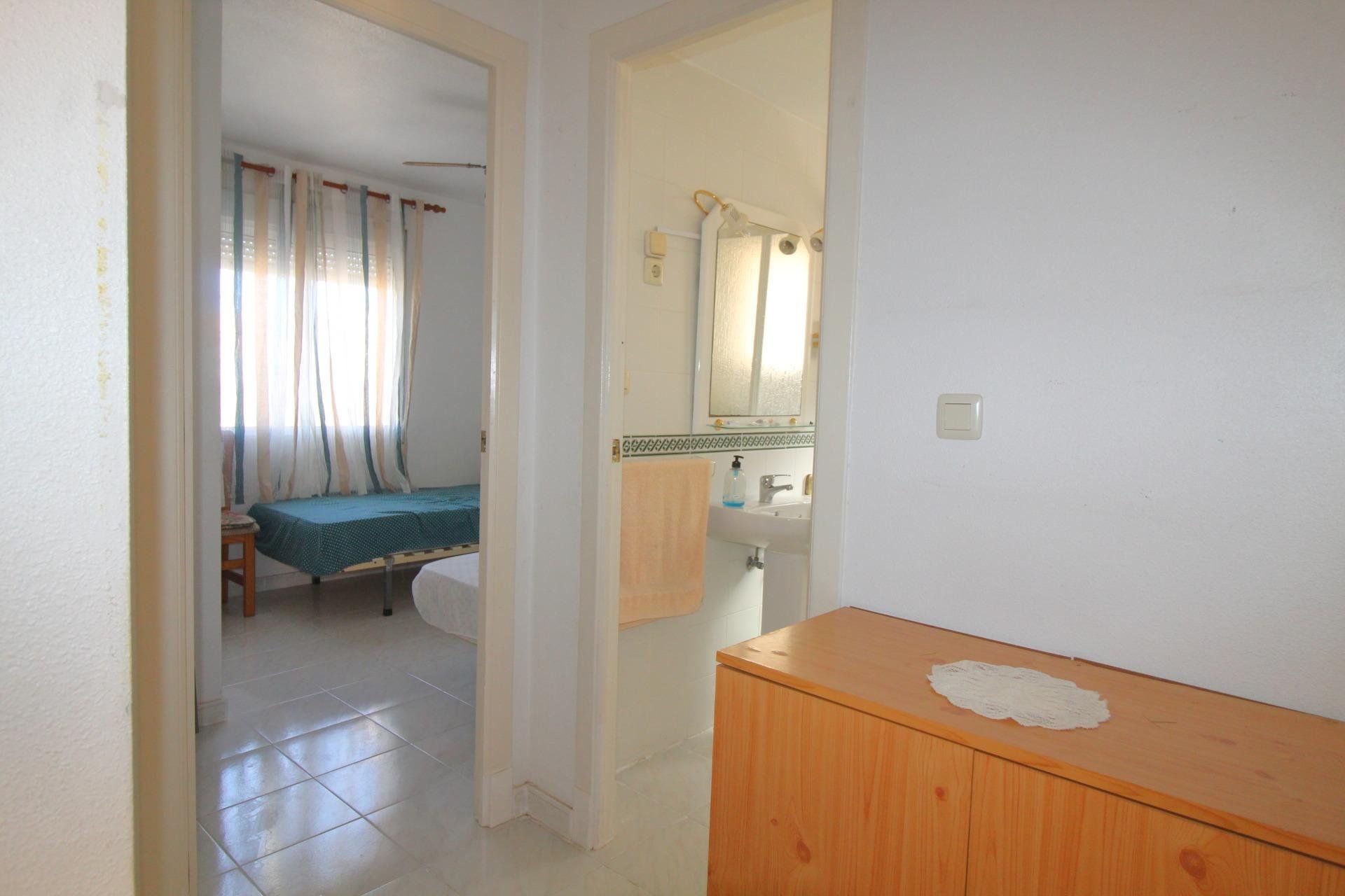 Revente - Bungalow Planta Baja - Torrevieja - Aguas Nuevas