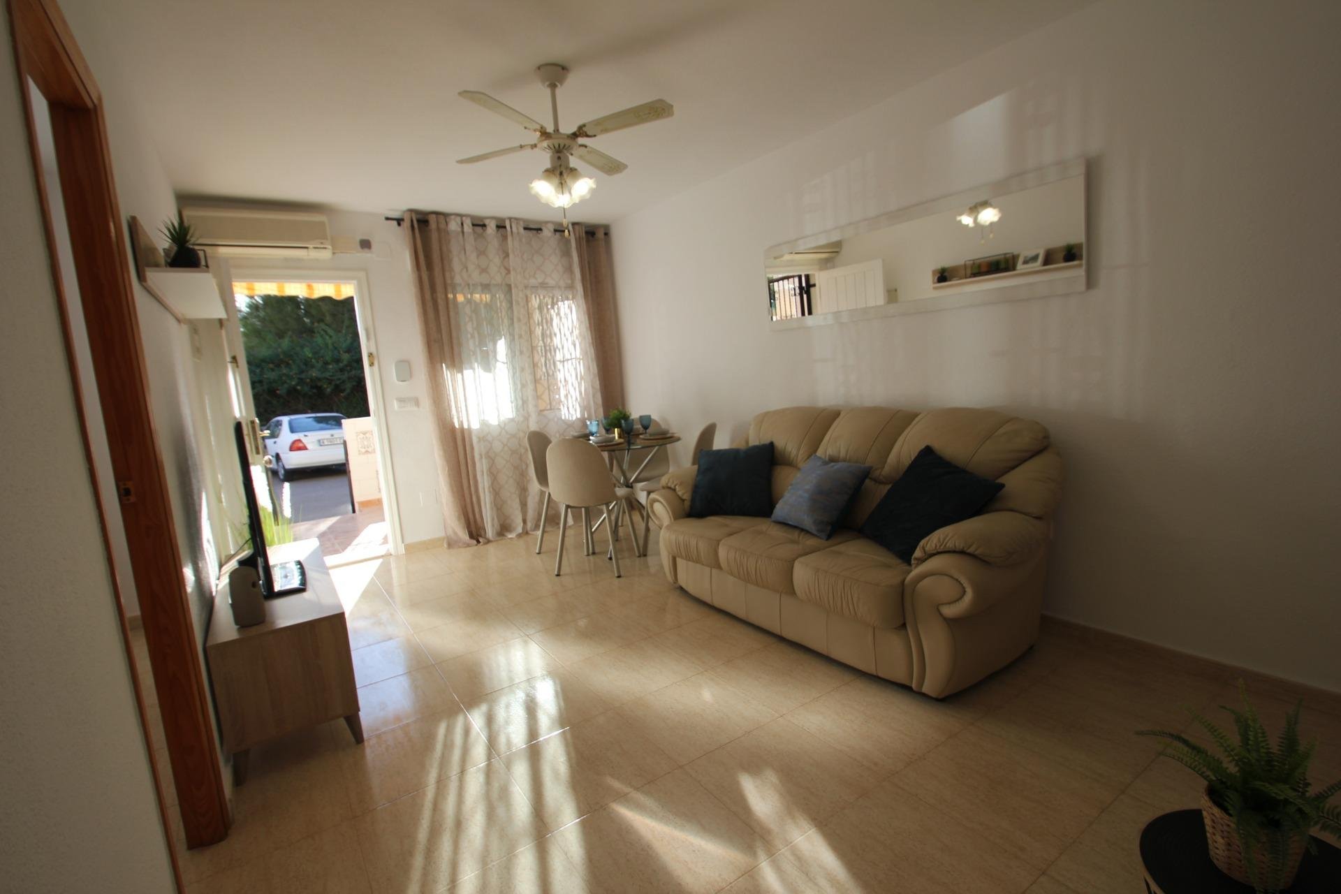 Revente - Bungalow Planta Baja - Torrevieja - Lago jardin