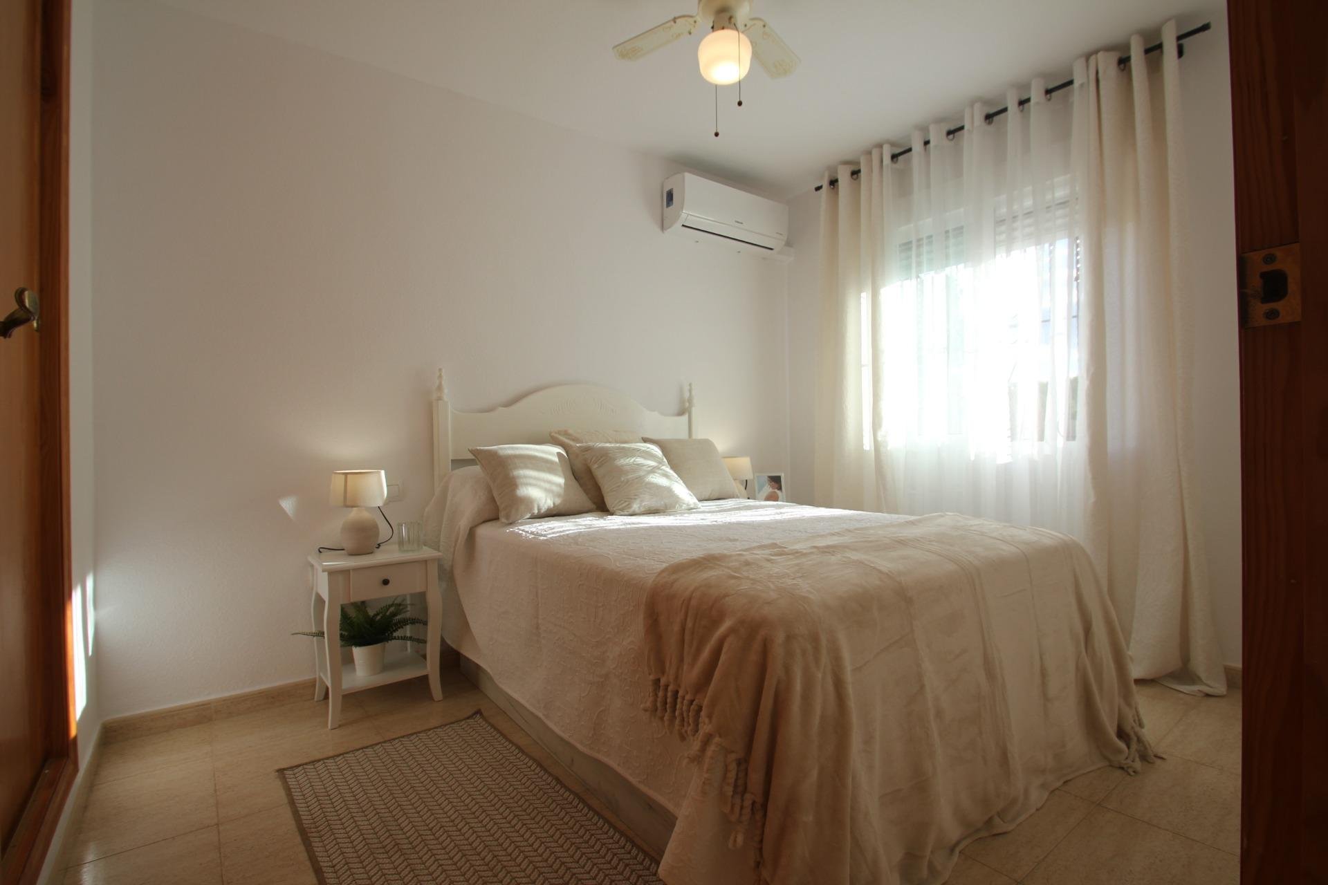 Revente - Bungalow Planta Baja - Torrevieja - Lago jardin