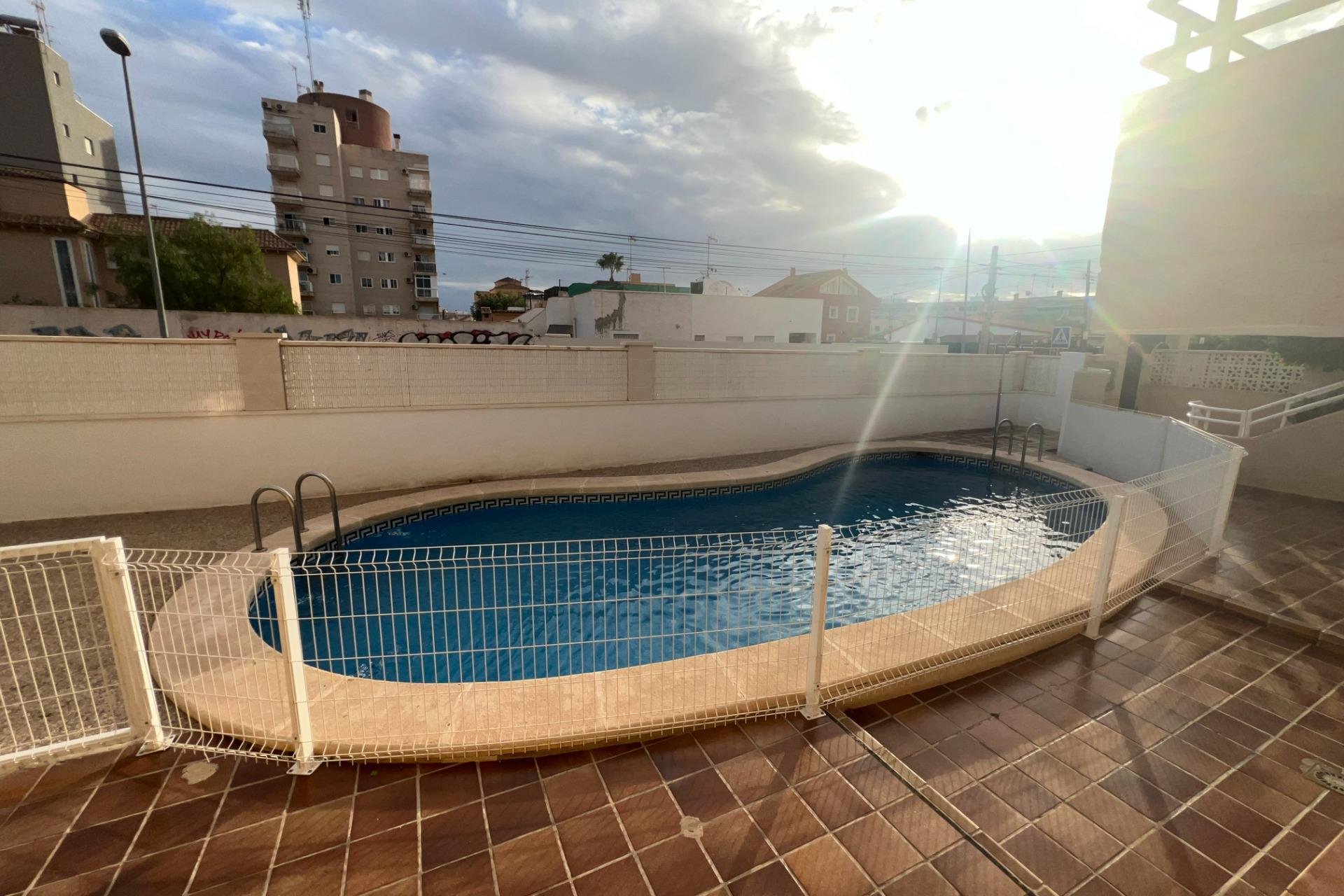 Revente - Bungalow Planta Baja - Torrevieja - Nueva Torrevieja