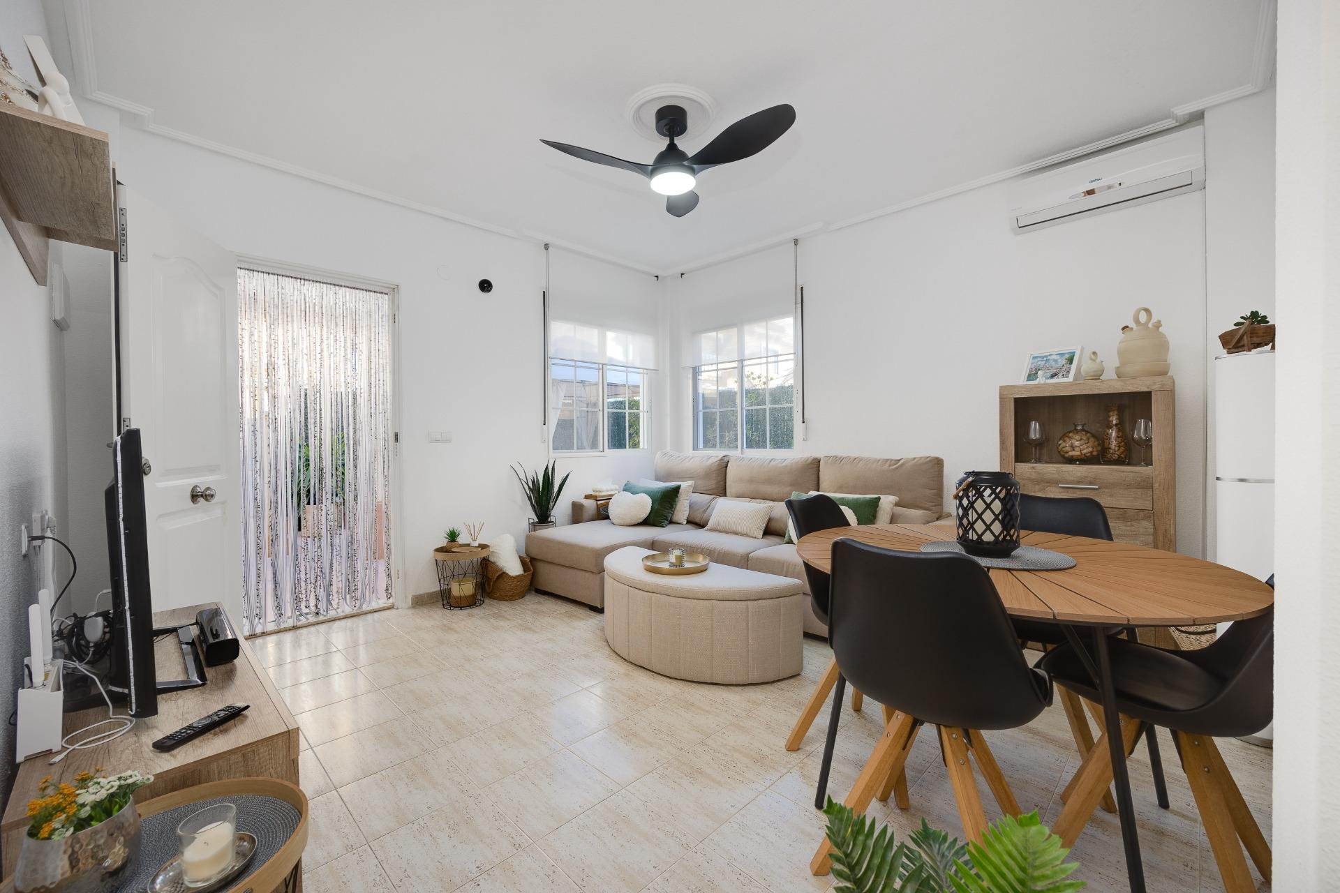 Revente - Bungalow Planta Baja - Torrevieja - Torreblanca