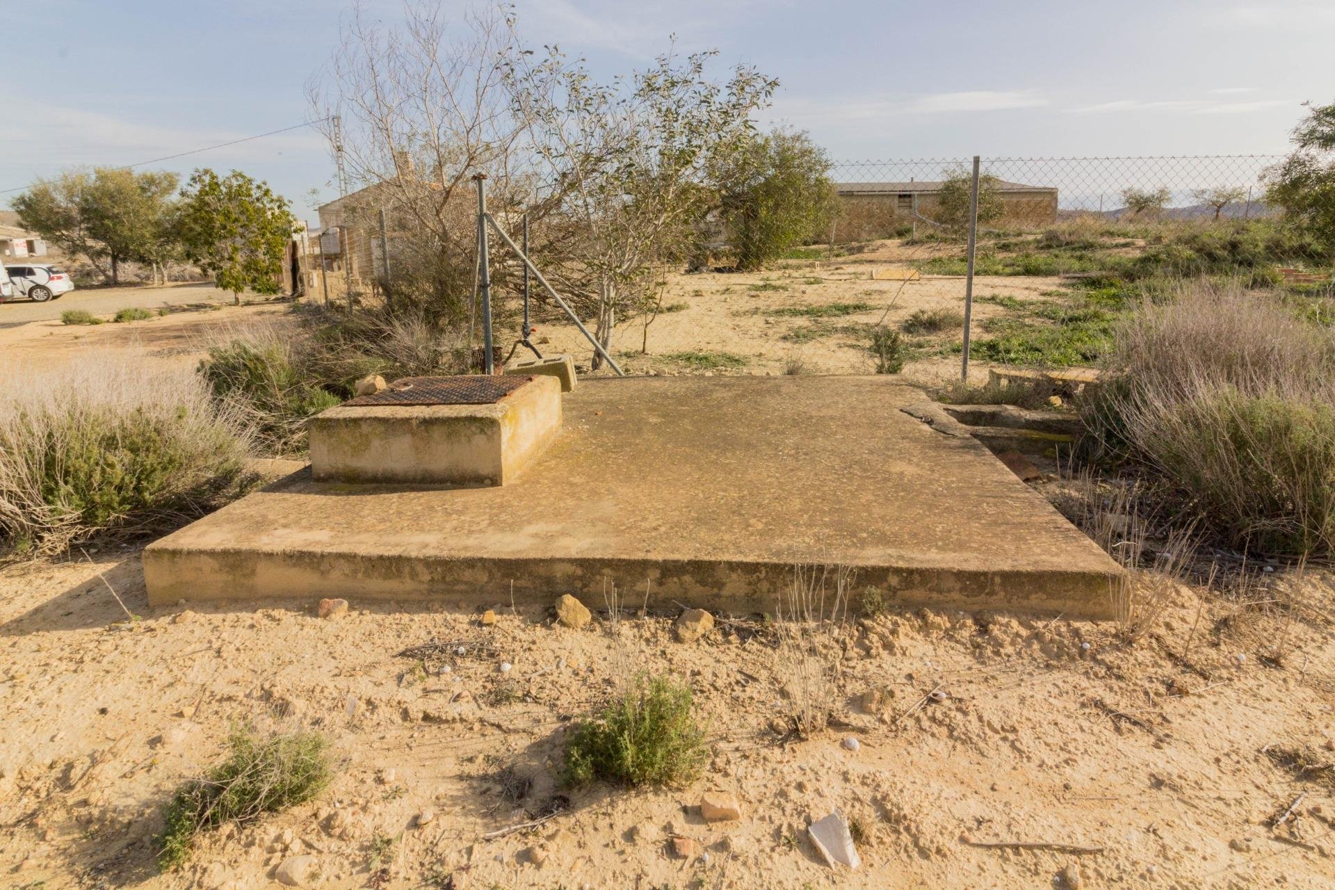 Revente - Casa con terreno - Orihuela - Desamparados-Hurchillo-Torremendo