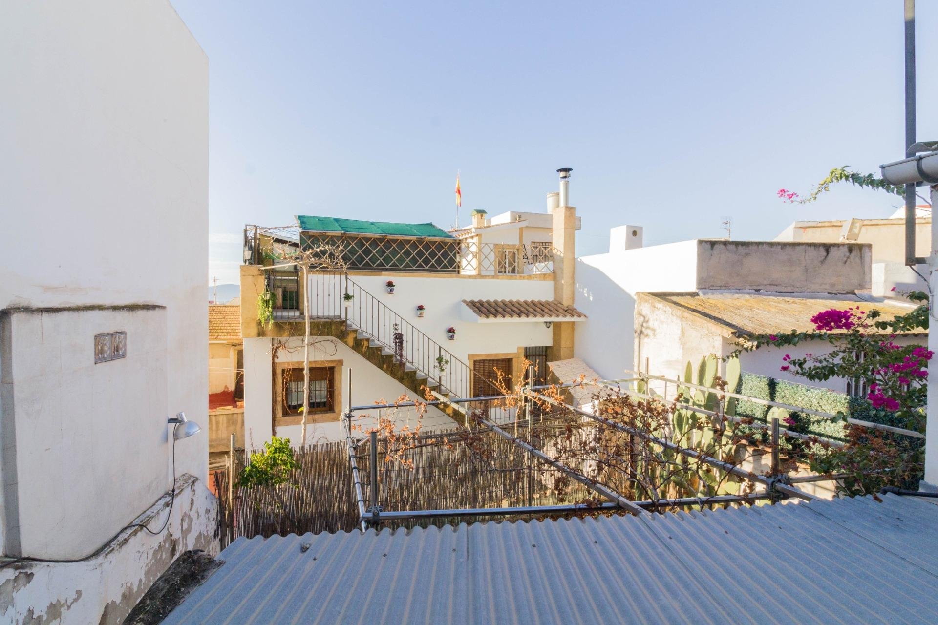 Revente - Casa - Redován