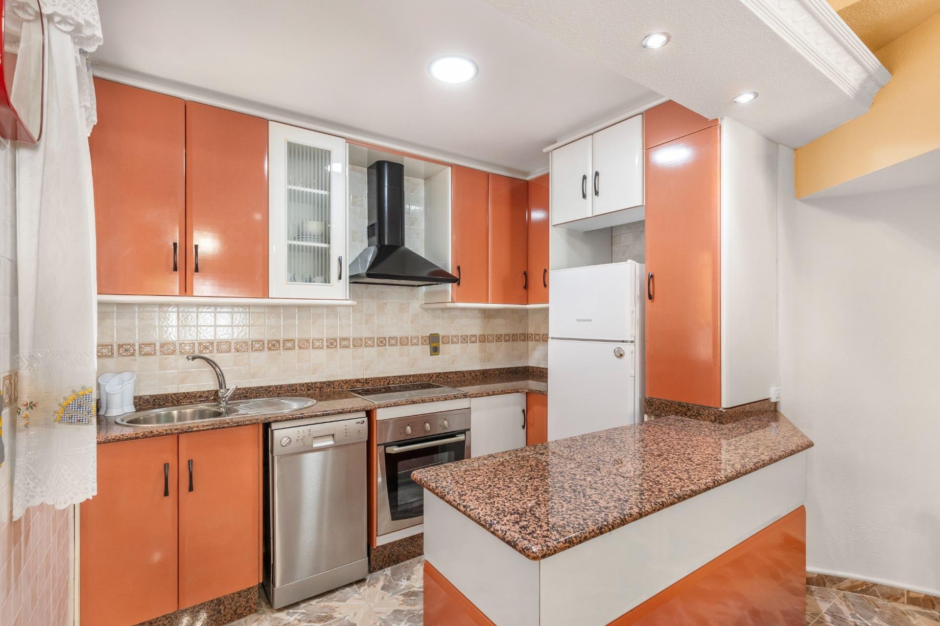 Revente - Casa Tipo Dúplex - Los Alcázares - Centro