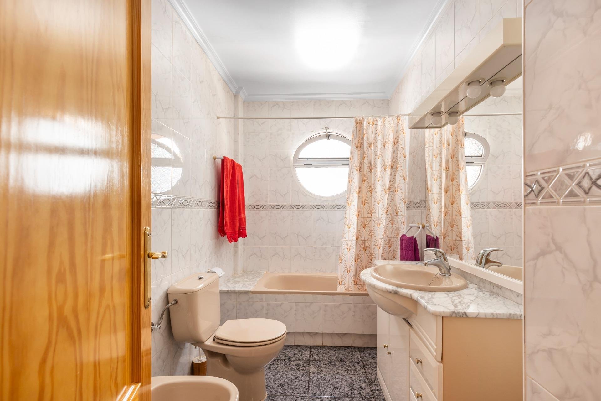 Revente - Casa Tipo Dúplex - Los Alcázares - Centro