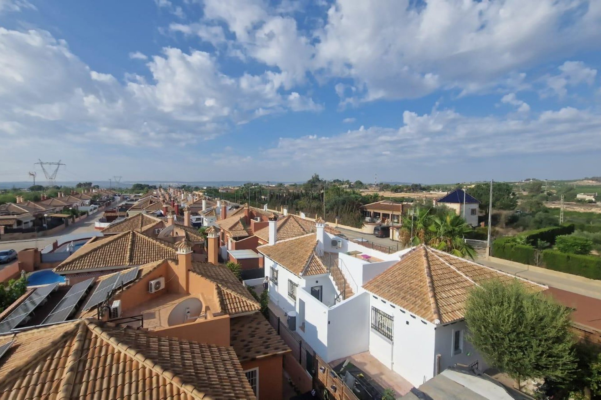 Revente - Casa Tipo Dúplex - Montesinos - La herrada