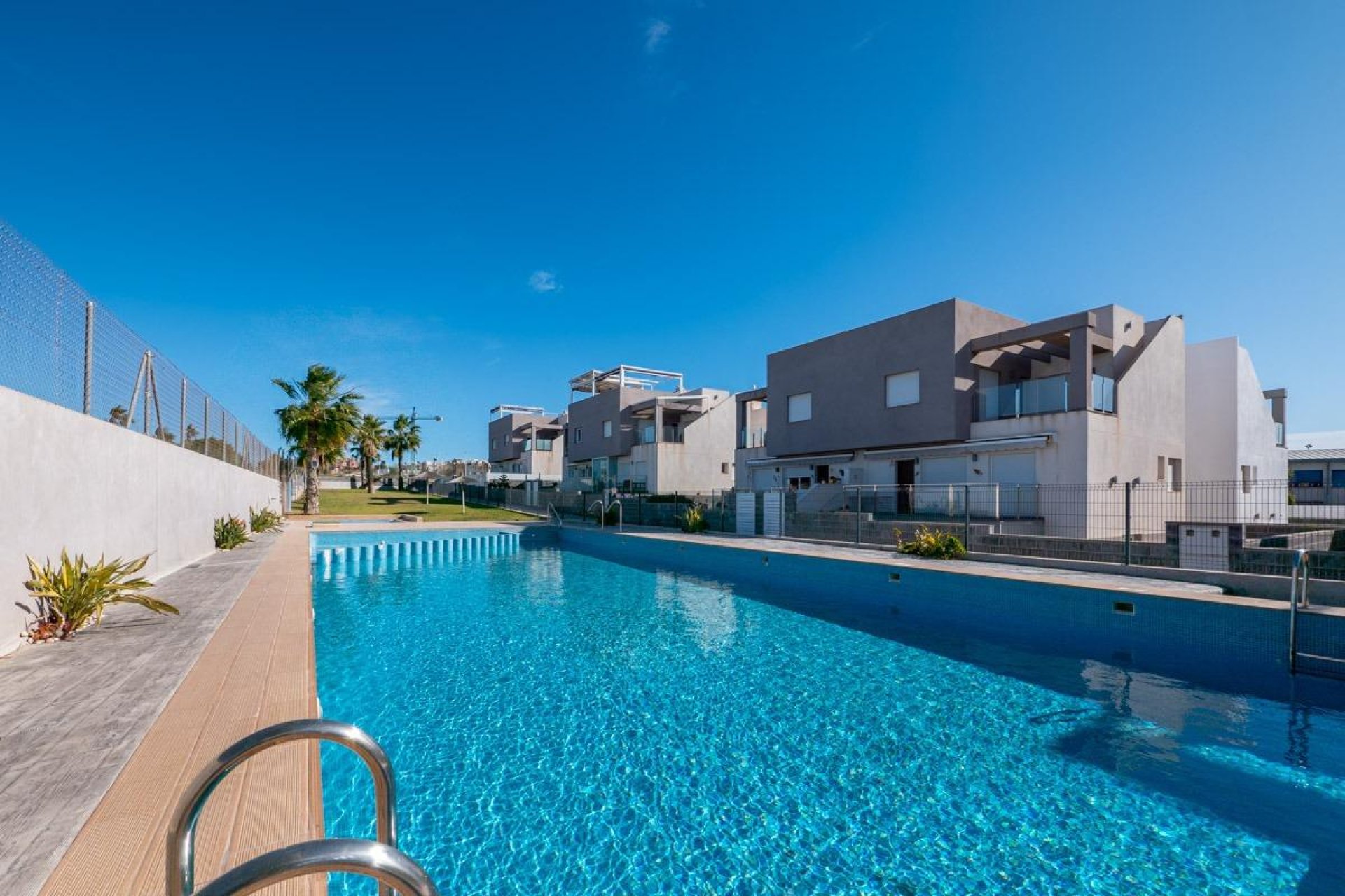 Revente - Casa Tipo Dúplex - Torrevieja - Aguas Nuevas