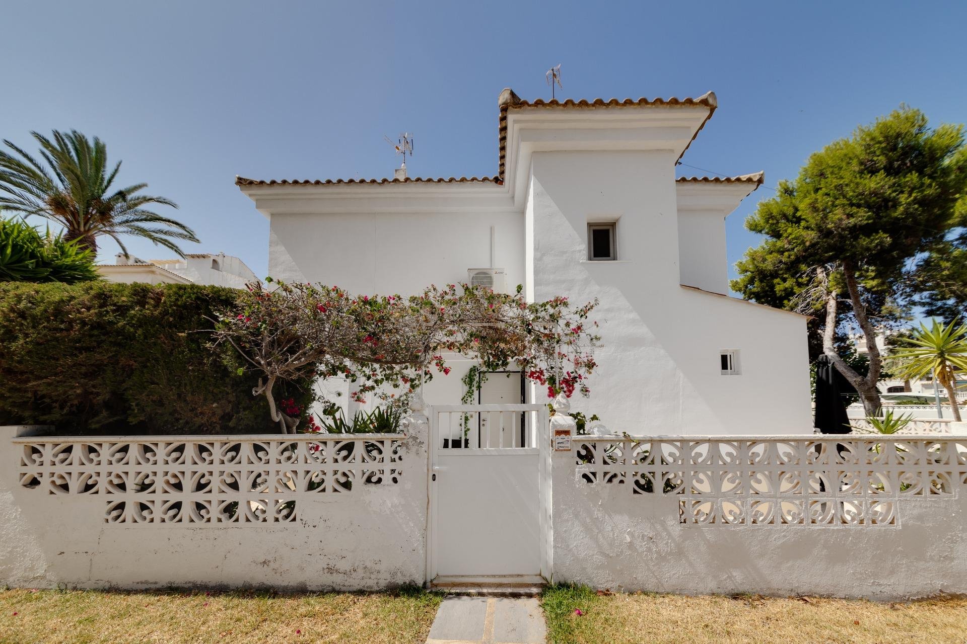 Revente - Casa Tipo Dúplex - Torrevieja - Calas blanca