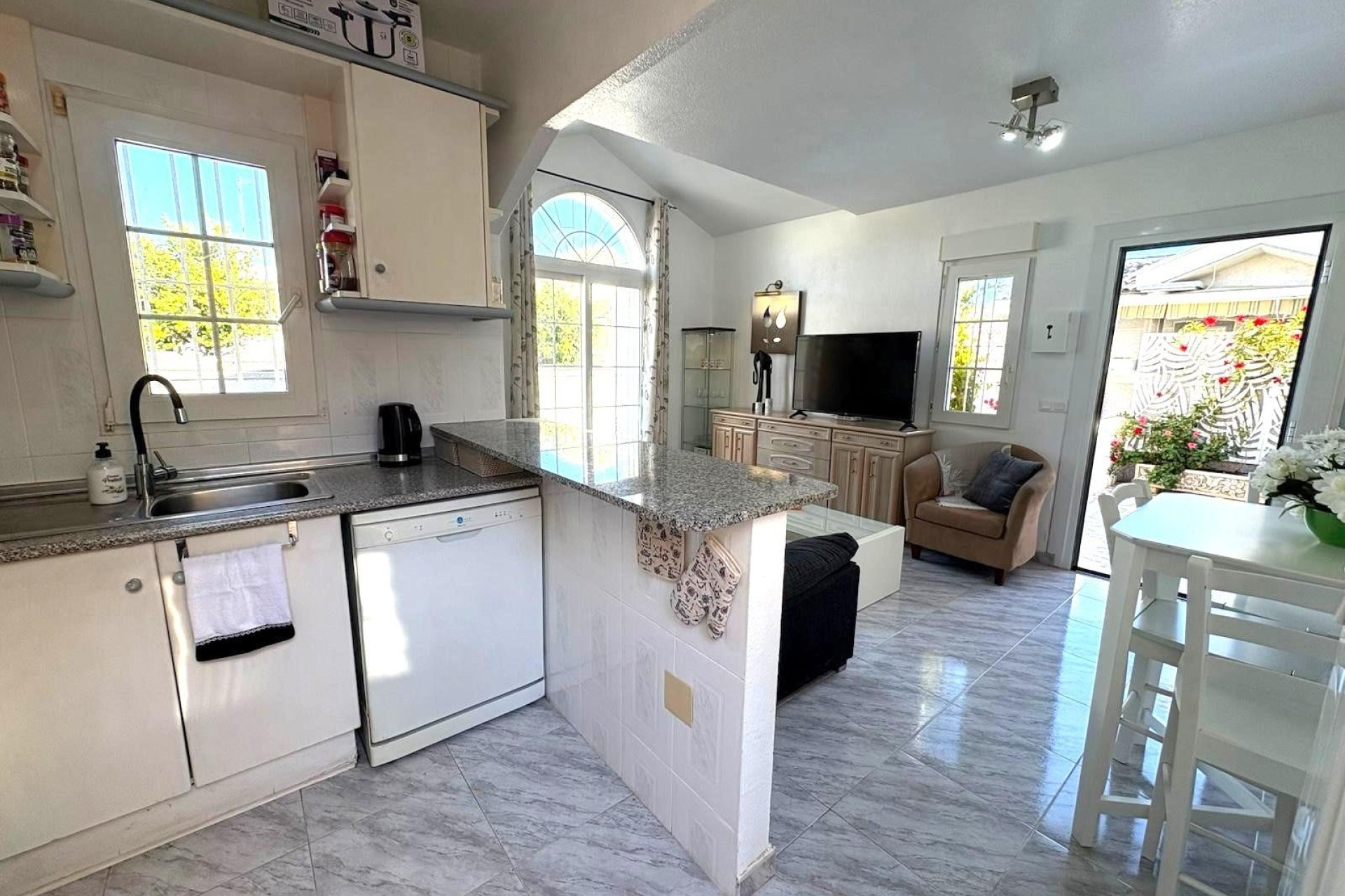 Revente - Casa - Torrevieja - Carrefour