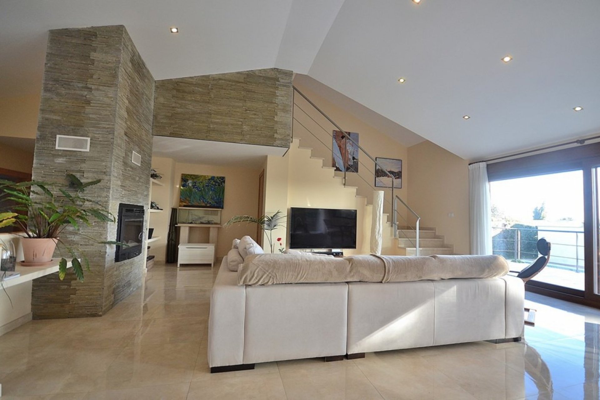 Revente - Chalet - Albacete - Agua sol