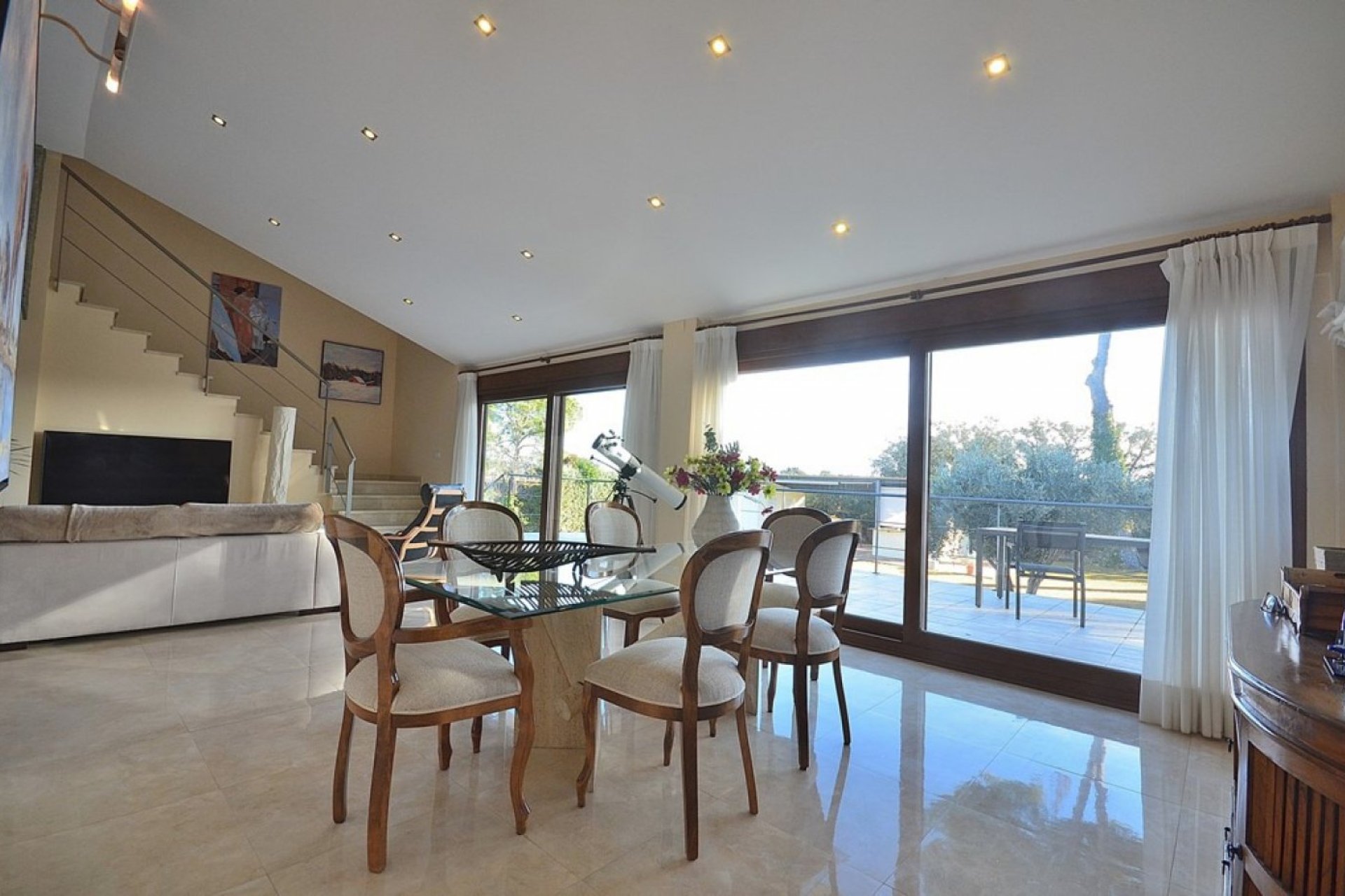 Revente - Chalet - Albacete - Agua sol