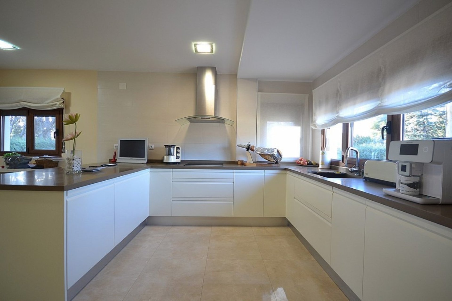 Revente - Chalet - Albacete - Agua sol