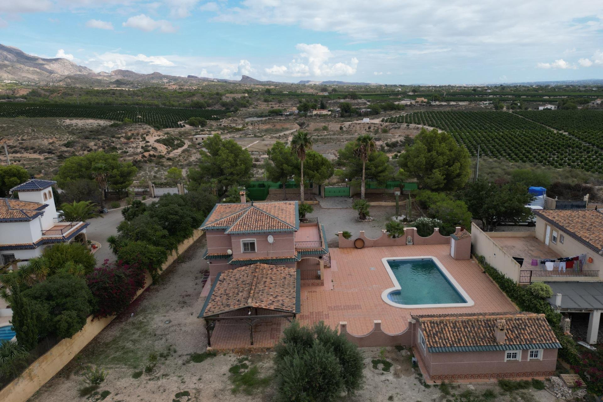 Revente - Chalet - Albatera - Partida lomas