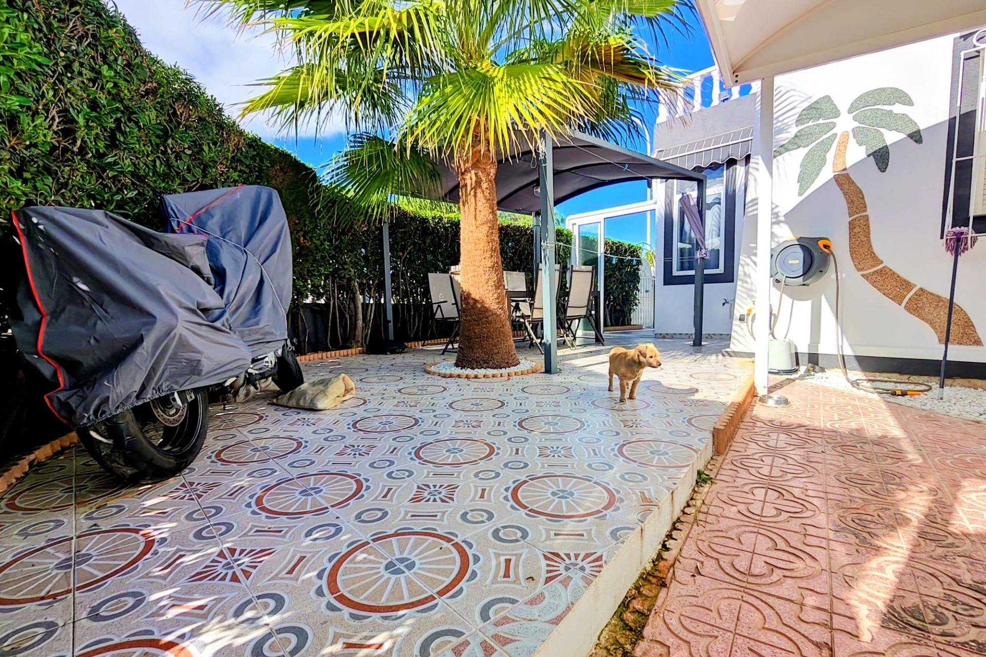 Revente - Chalet - Orihuela Costa - La Florida