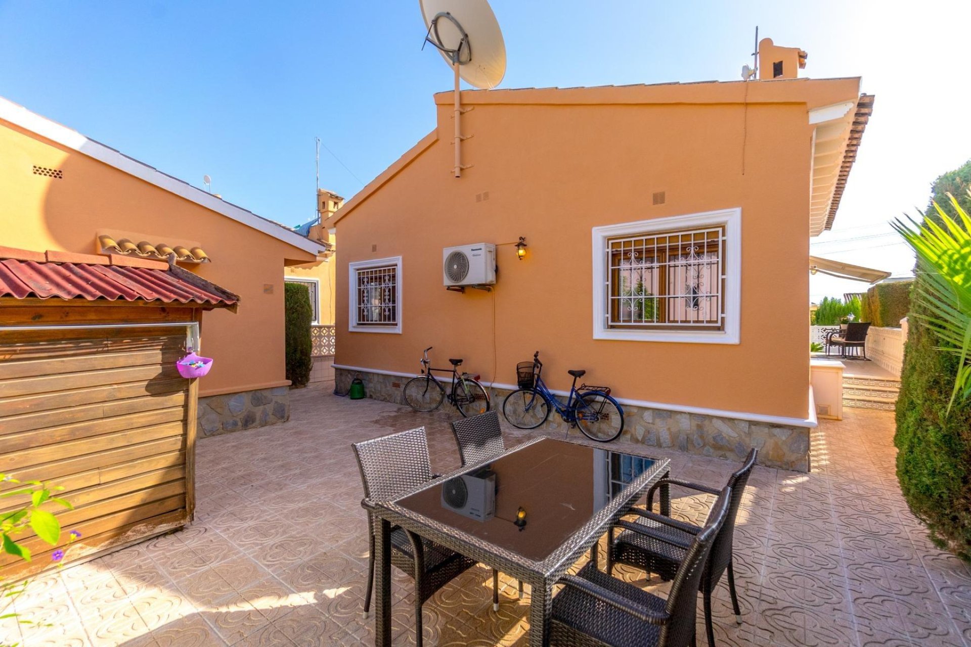 Revente - Chalet - Orihuela Costa - Punta Prima