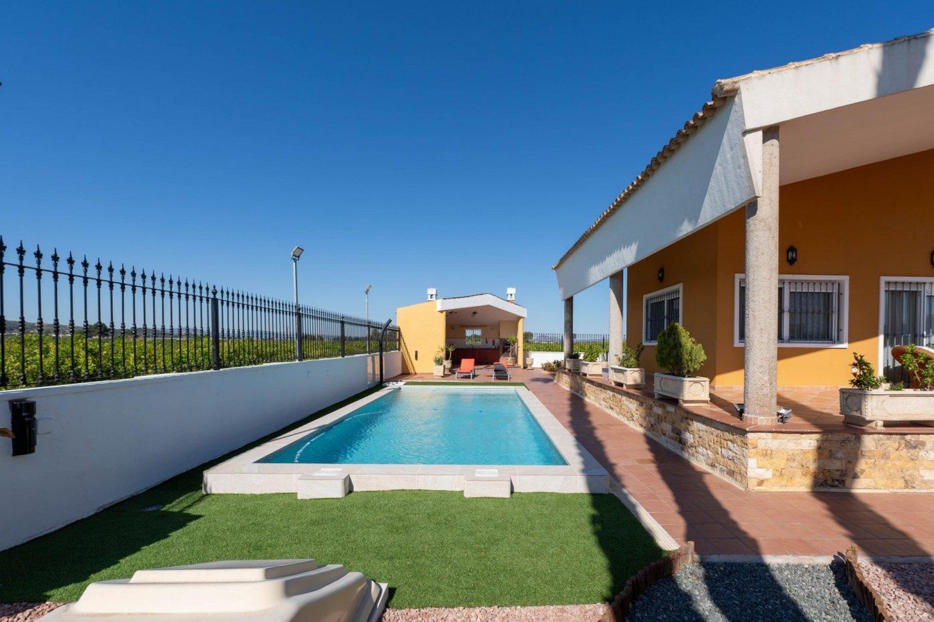 Revente - Chalet - Orihuela - Orihuela Ciudad