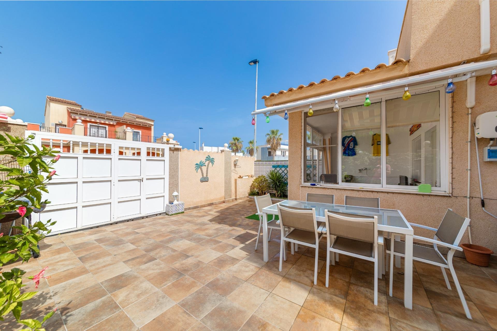 Revente - Chalet - Torrevieja - Aguas nuevas 1