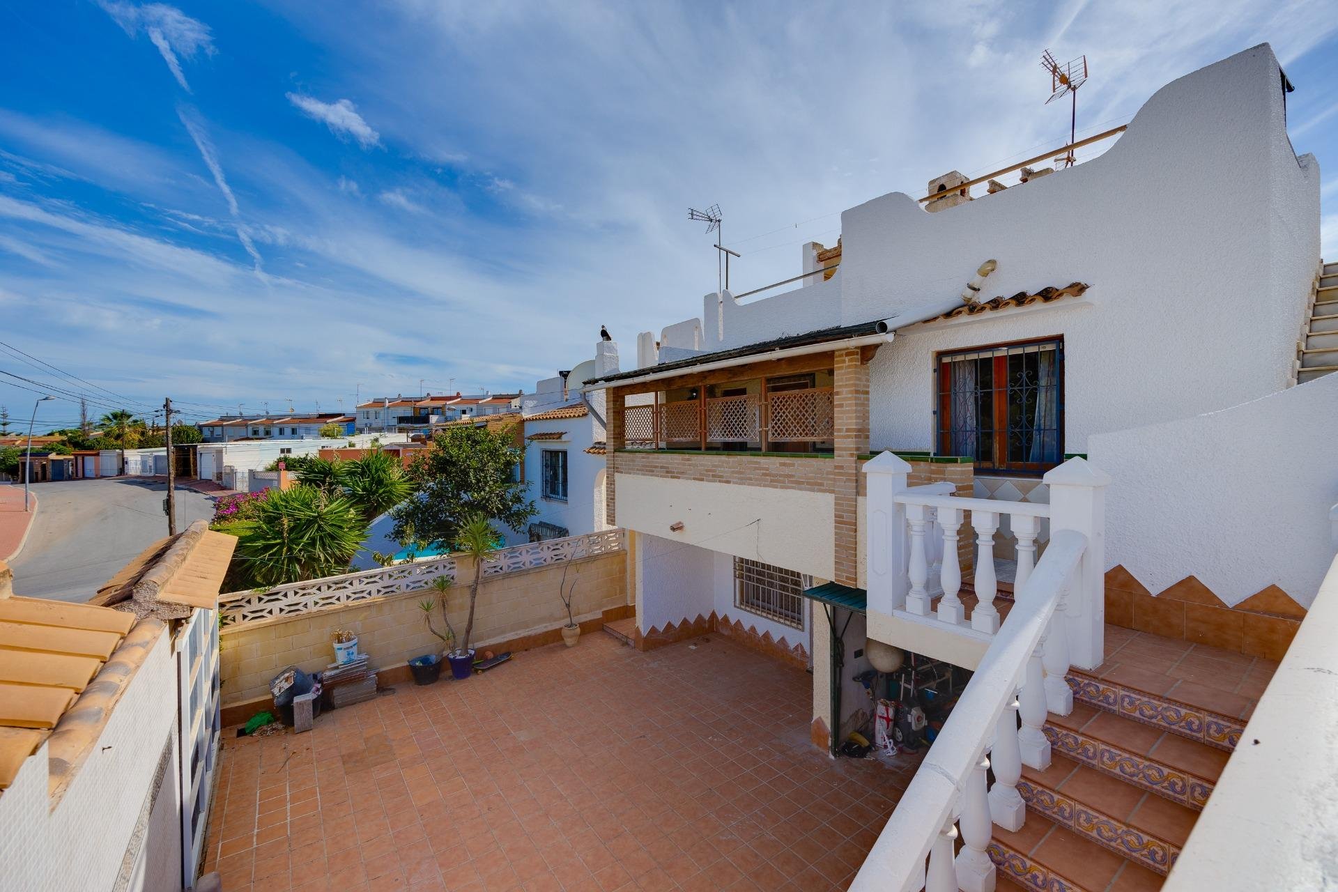 Revente - Chalet - Torrevieja - Los balcones