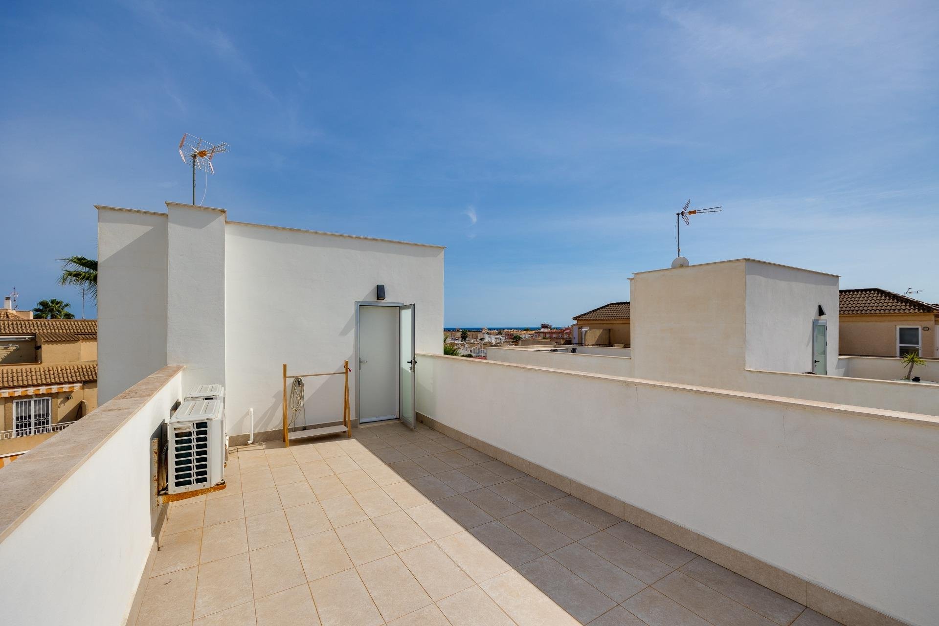 Revente - Chalet - Torrevieja - Los Frutales