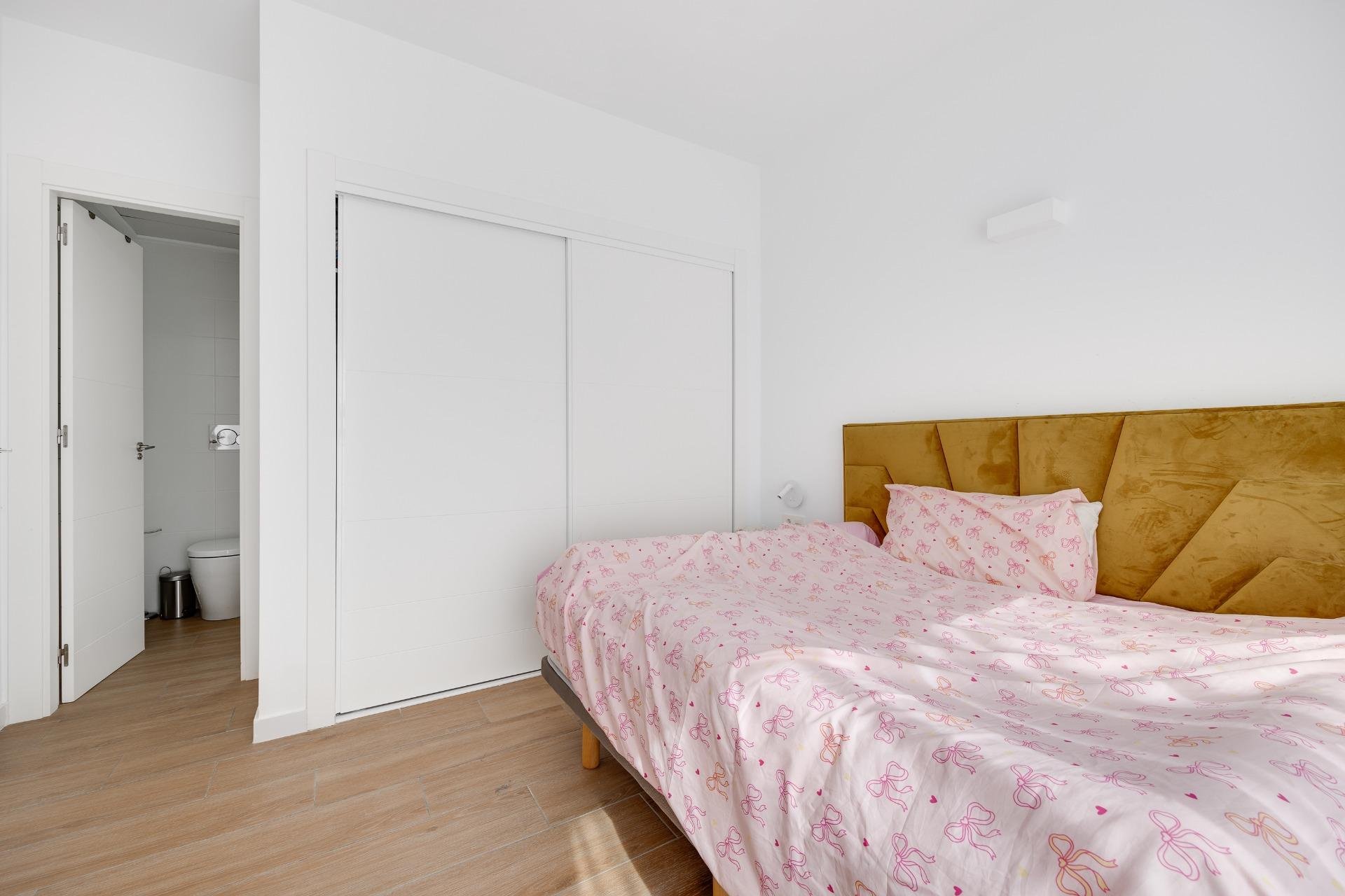 Revente - Chalet - Torrevieja - Los Frutales