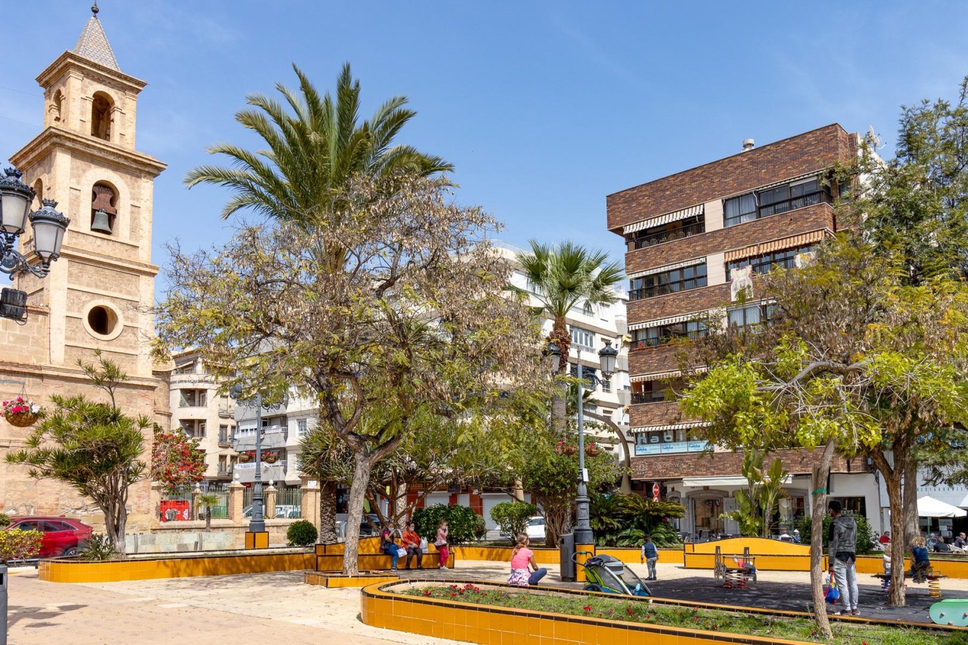 Revente - Étude - Torrevieja - Centro