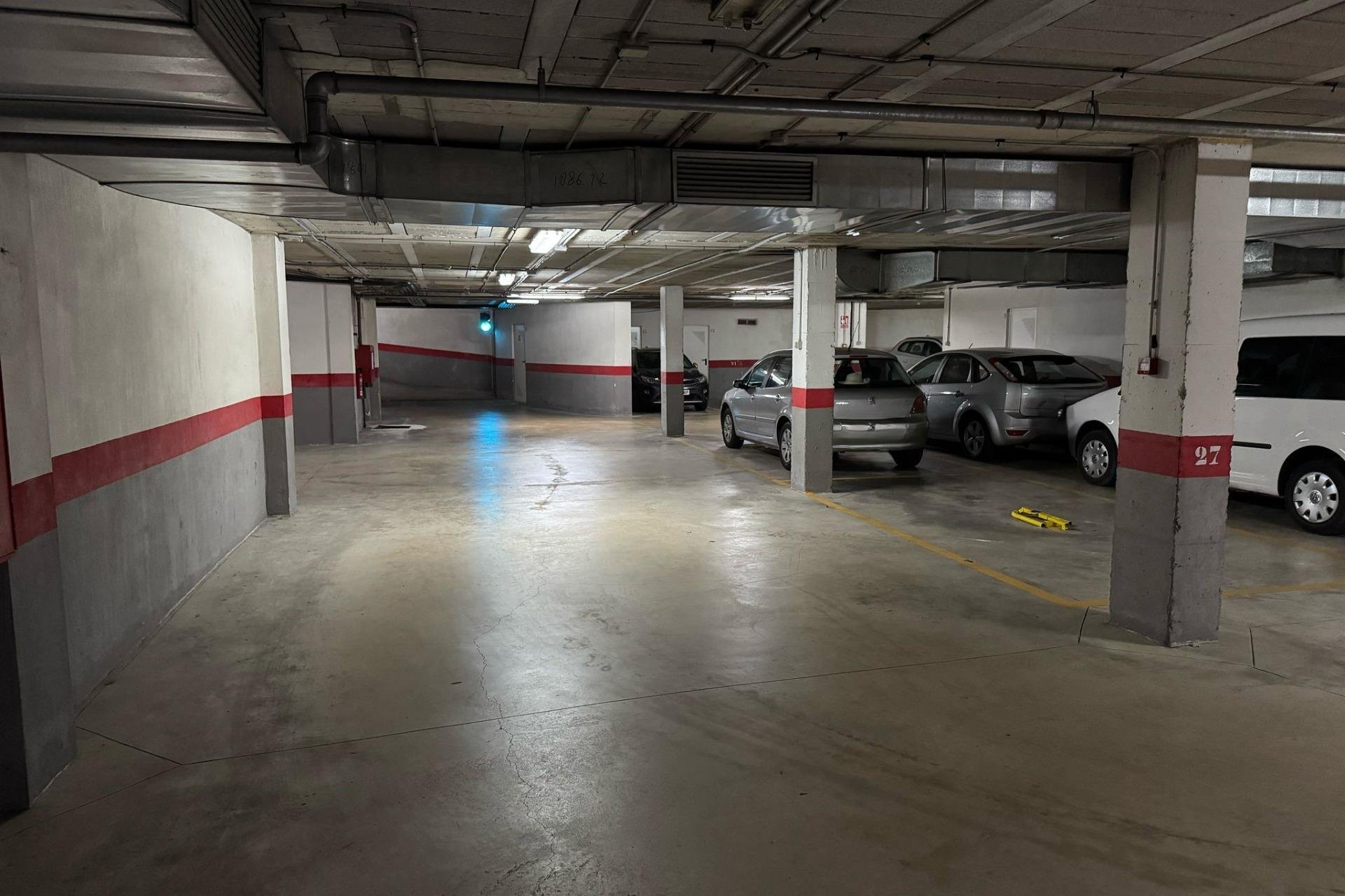 Revente - Garage - Torrevieja - Centro