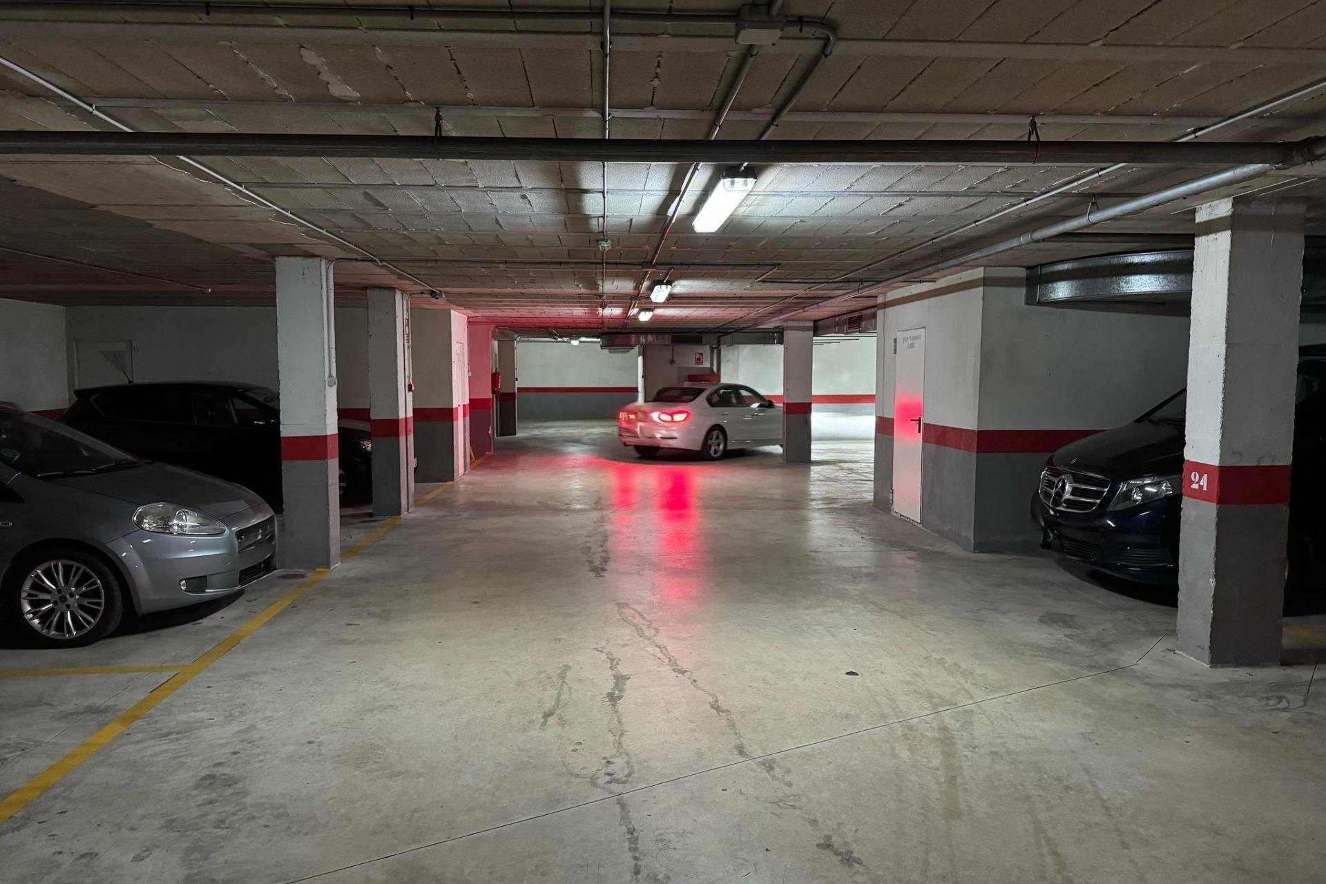 Revente - Garage - Torrevieja - Centro