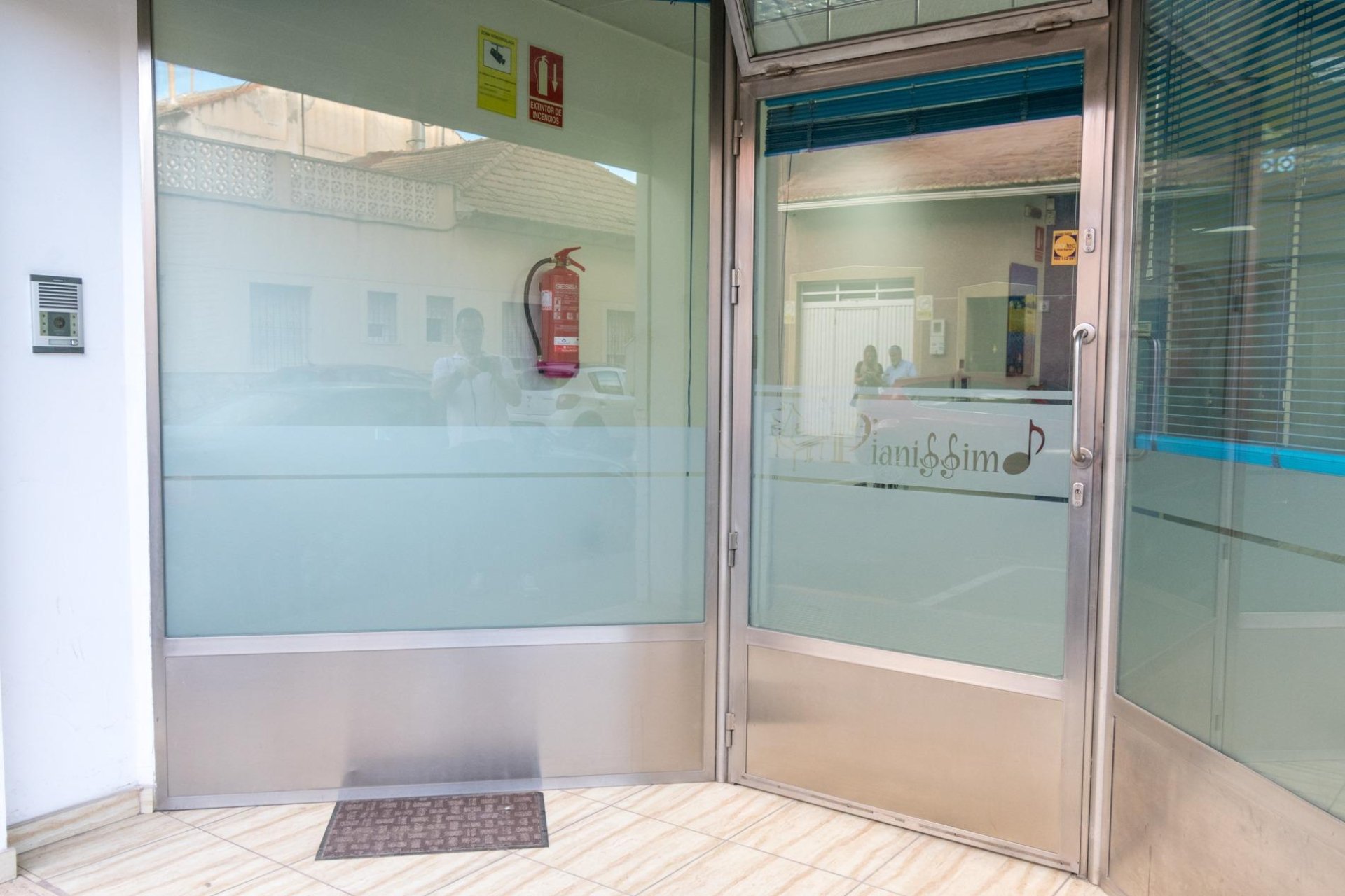 Revente - Local comercial - Almoradí - Centro urbano 2