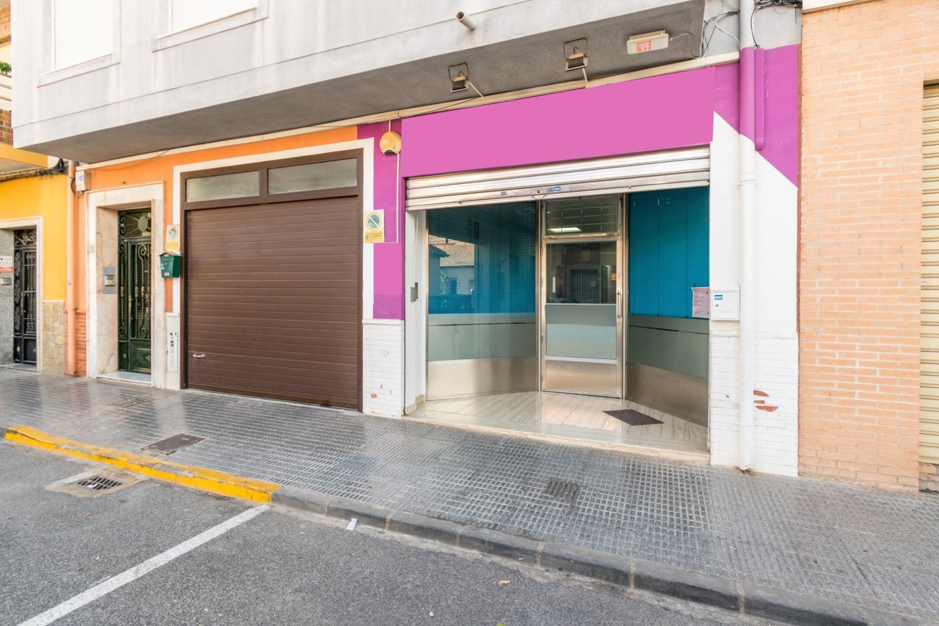 Revente - Local comercial - Almoradí - Centro urbano 2