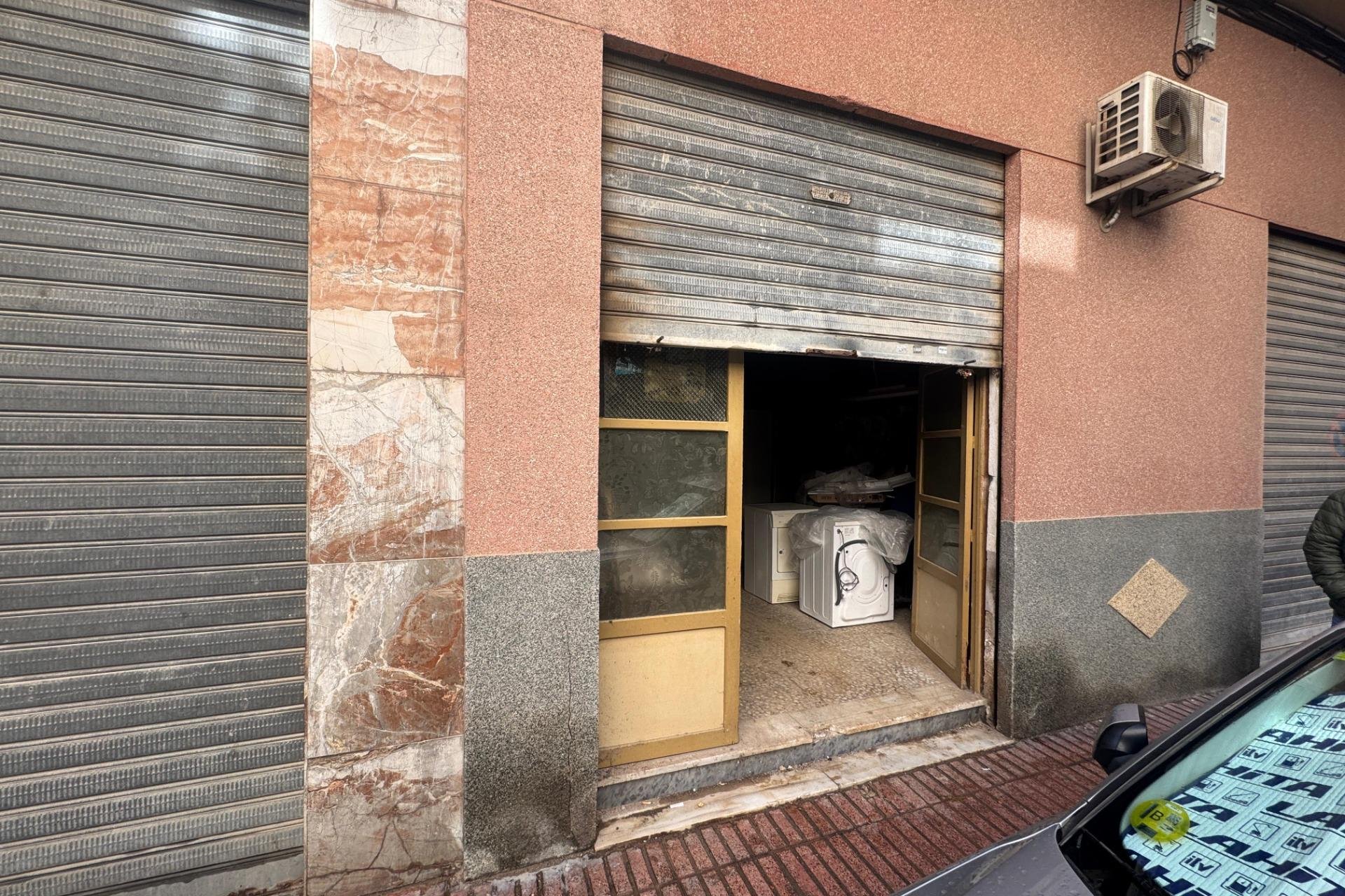 Revente - Local comercial - Callosa de Segura - Callosa de segura