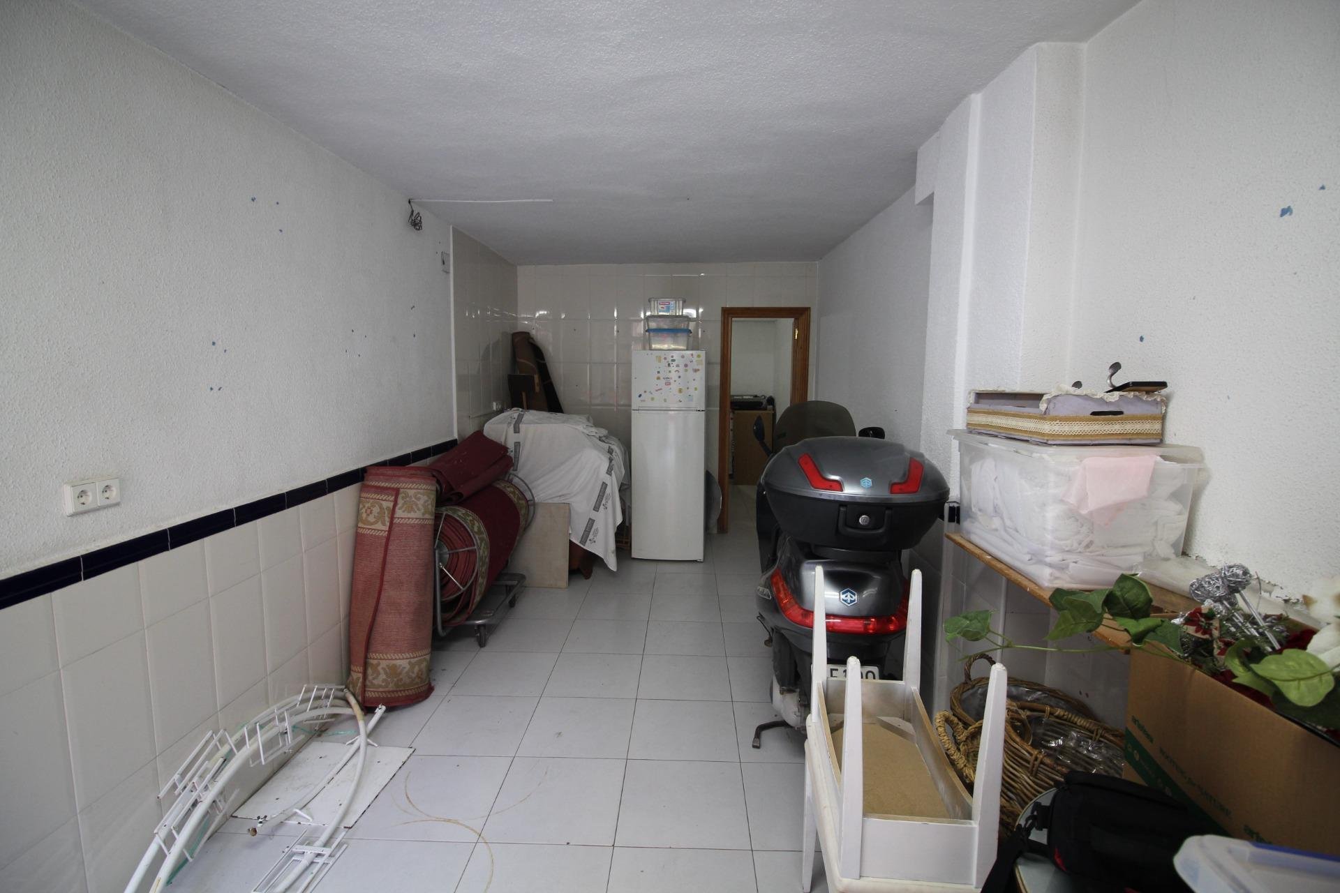Revente - Local comercial - Orihuela - Orihuela Ciudad