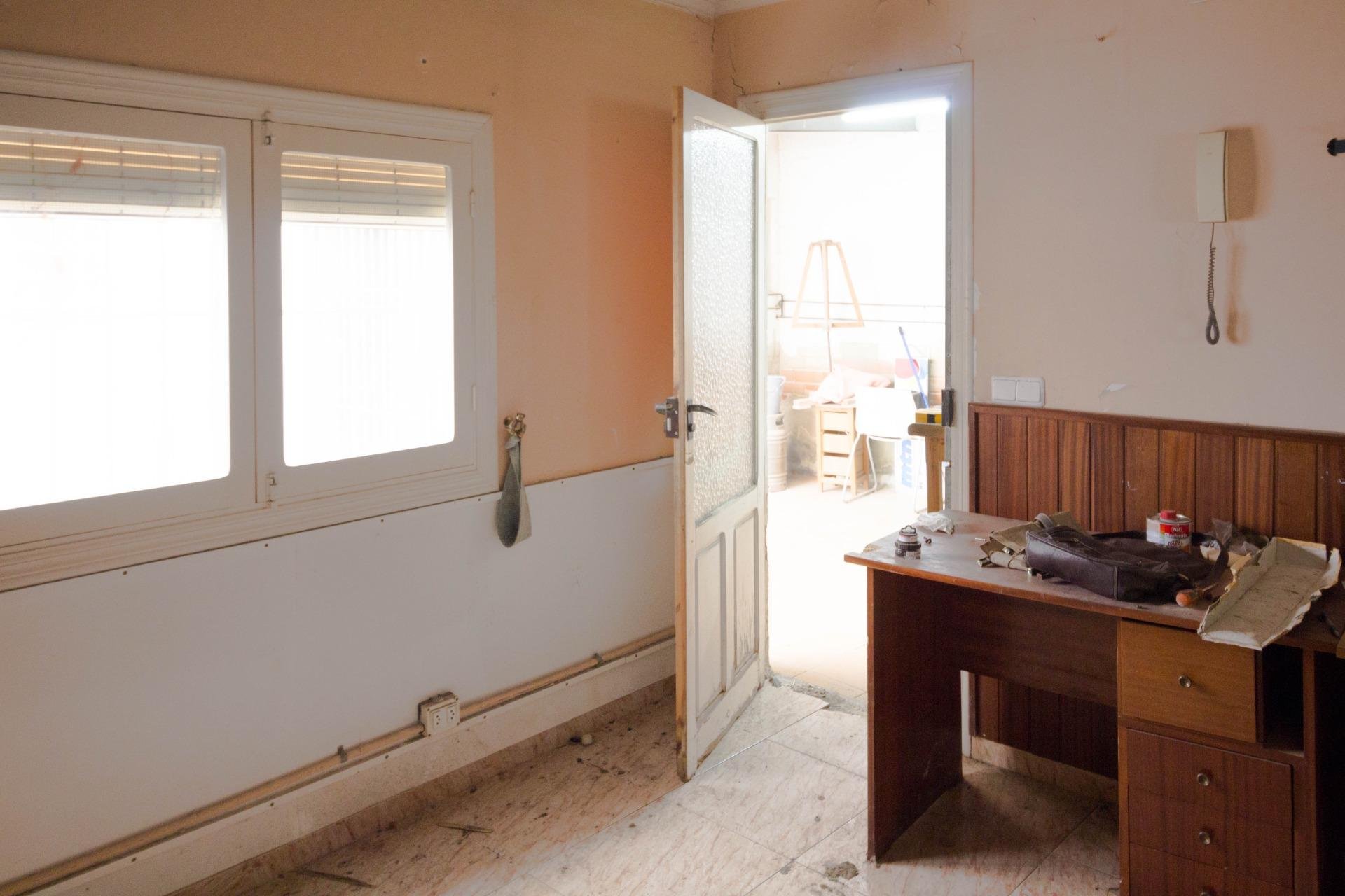 Revente - Local comercial - Orihuela - Zona Centro