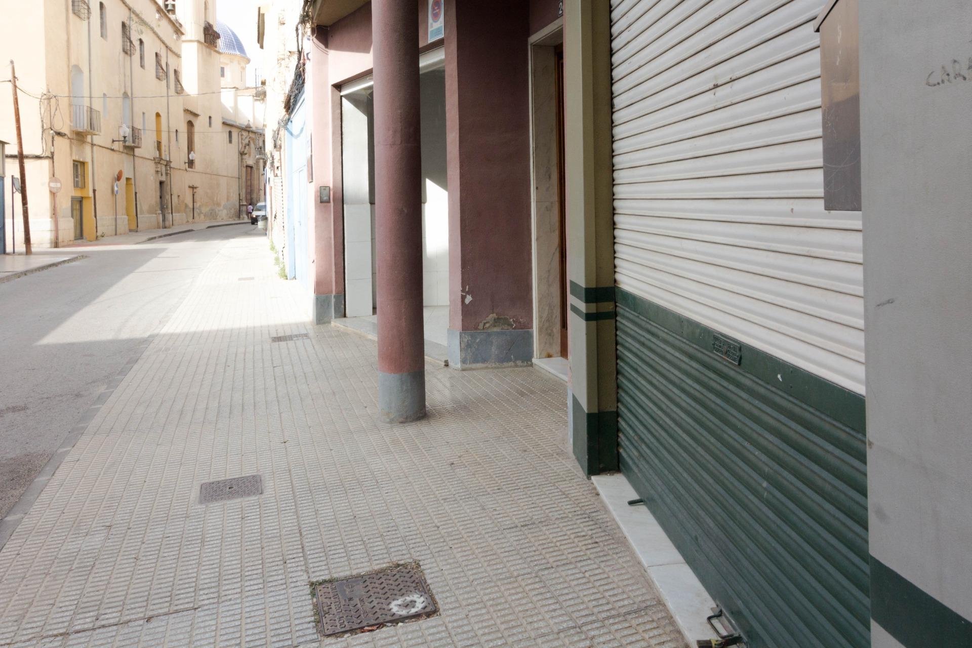 Revente - Local comercial - Orihuela - Zona Centro
