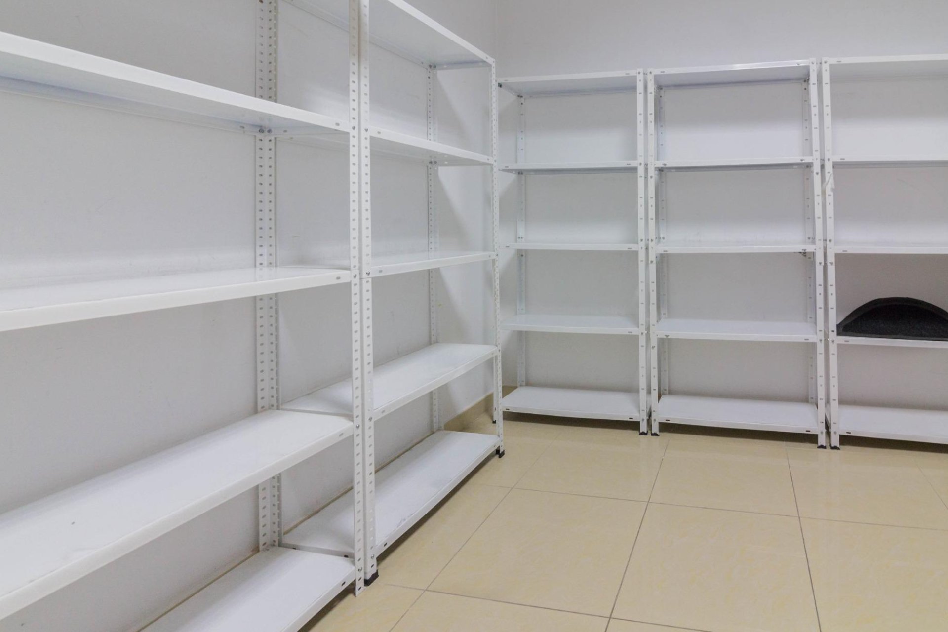 Revente - Local comercial - Redován - Avda. de la libertad