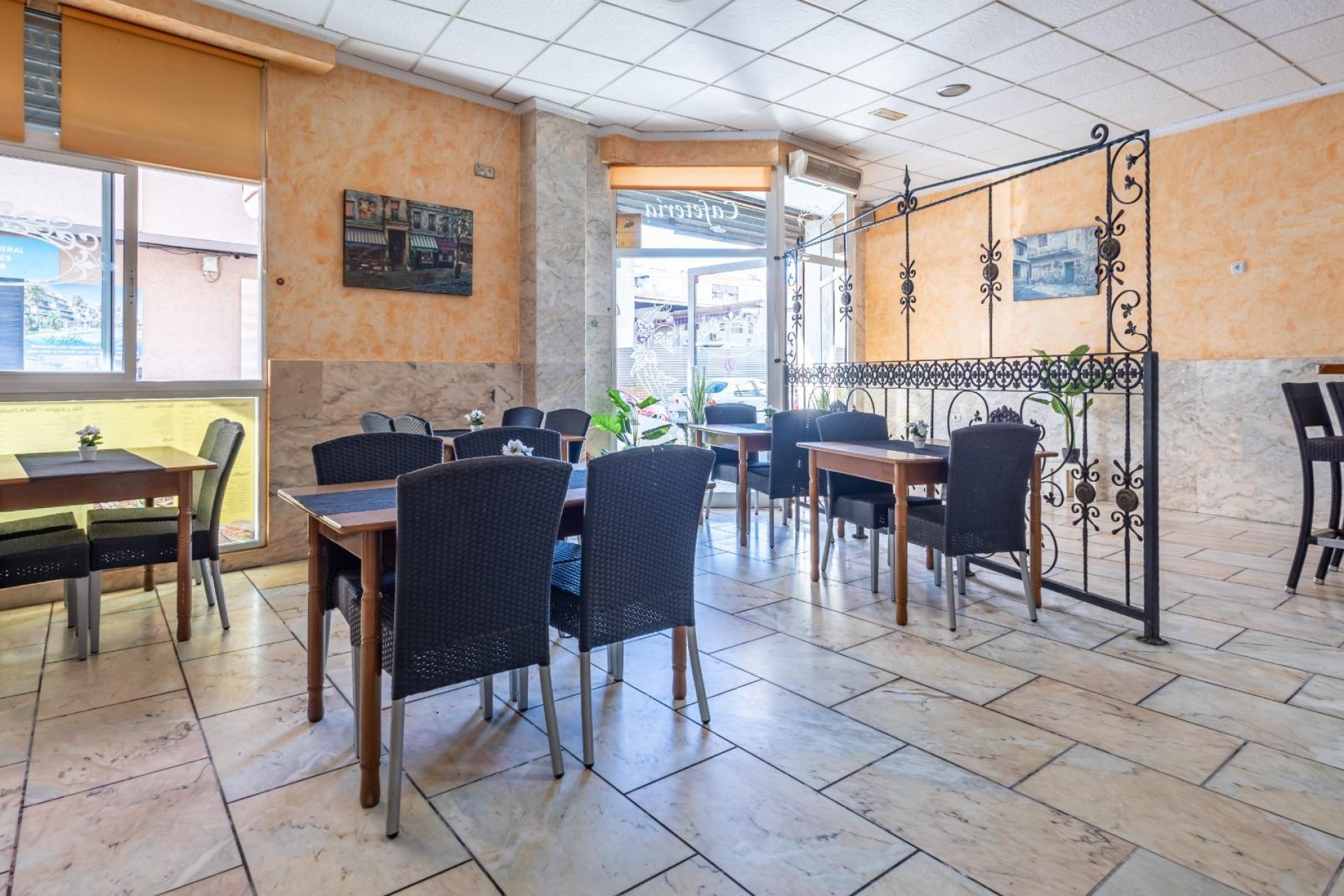 Revente - Local comercial - Torrevieja - Estacion de autobuses