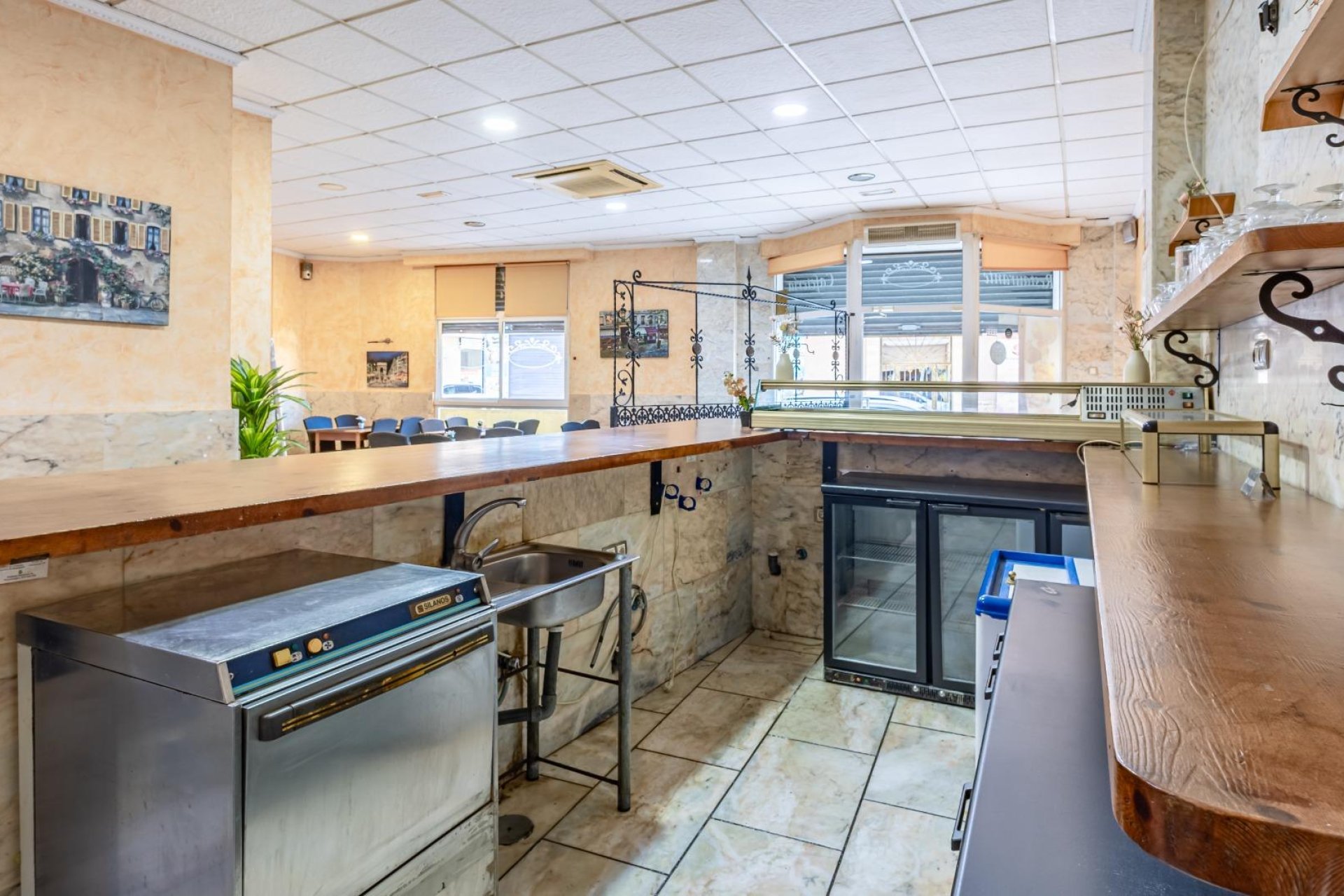 Revente - Local comercial - Torrevieja - Estacion de autobuses