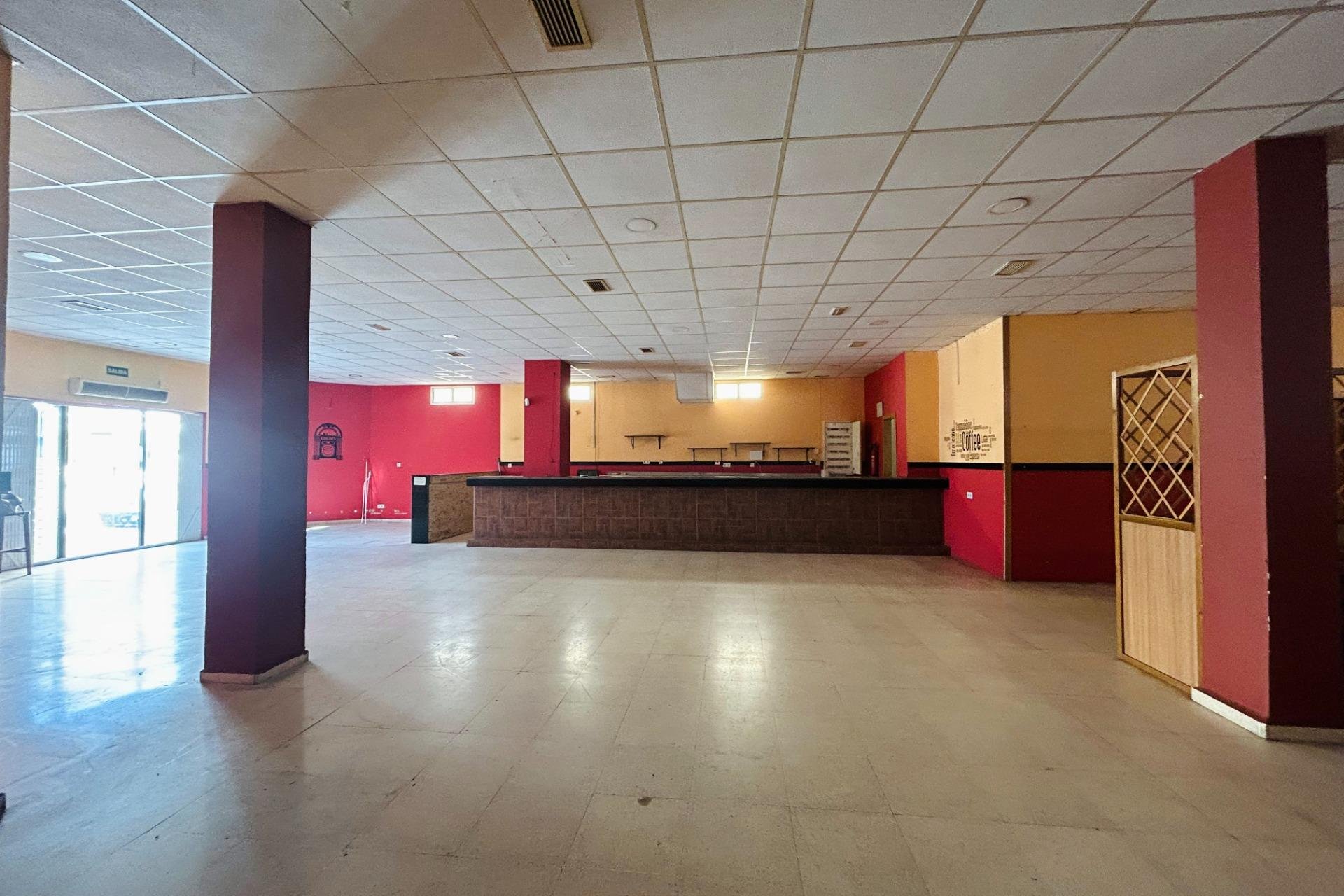 Revente - Local comercial - Torrevieja - La Mata