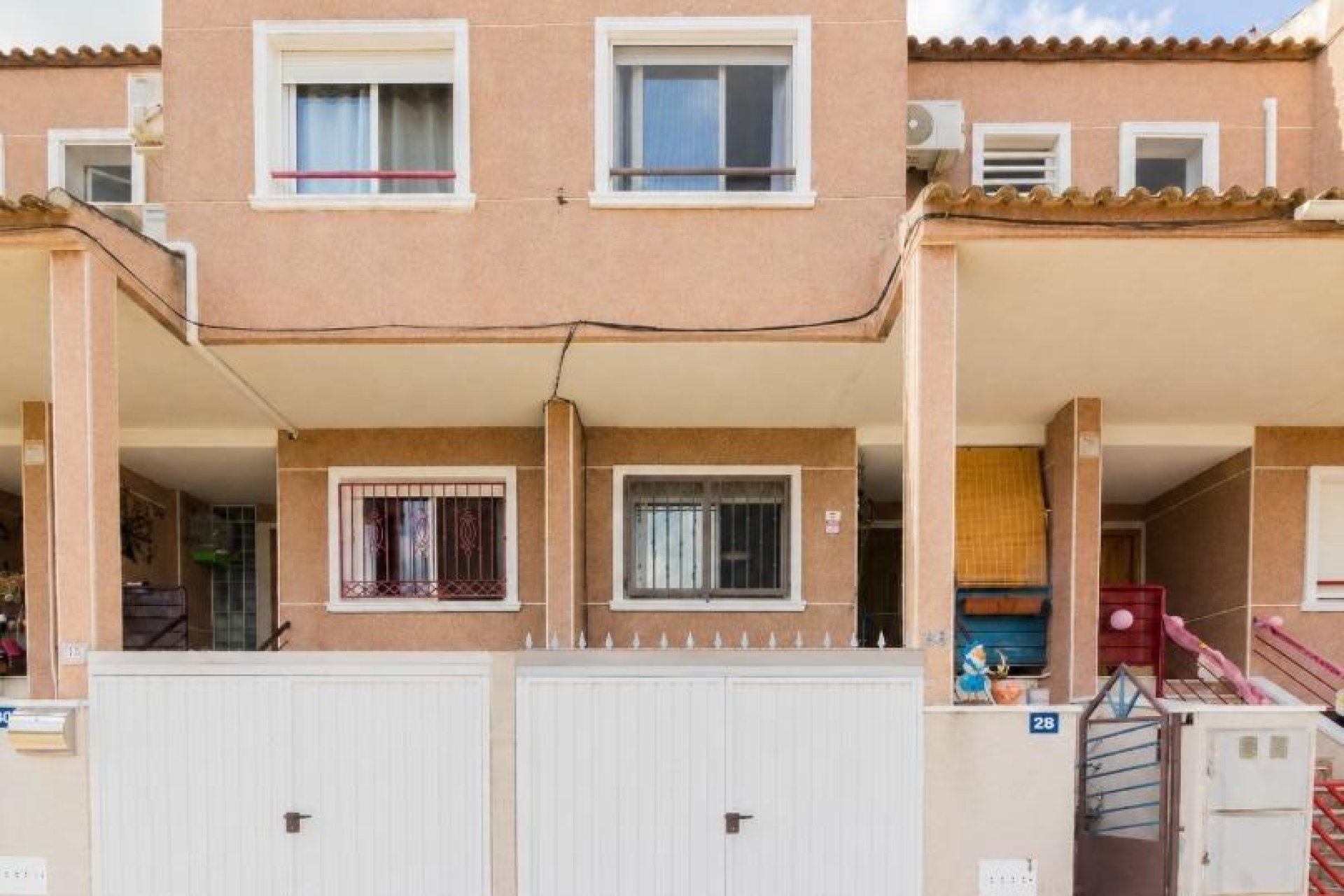 Revente - Maison de ville - Orihuela - Desamparados-Hurchillo-Torremendo