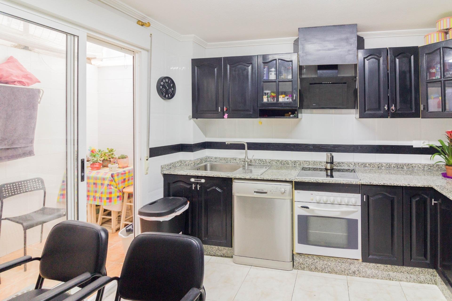 Revente - Maison de ville - Orihuela - Desamparados-Hurchillo-Torremendo