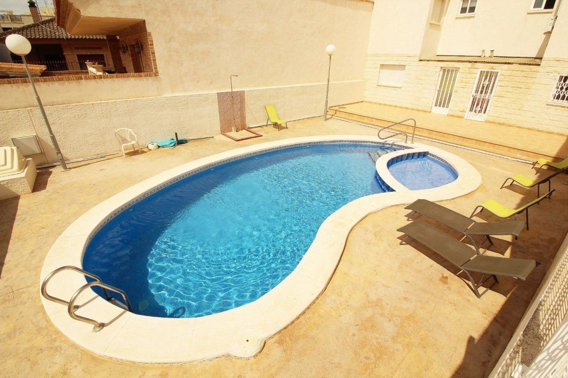 Revente - Maison de ville - Redován