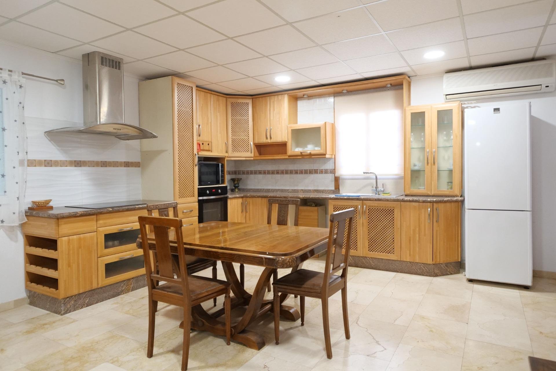 Revente - Nave industrial - Almoradí