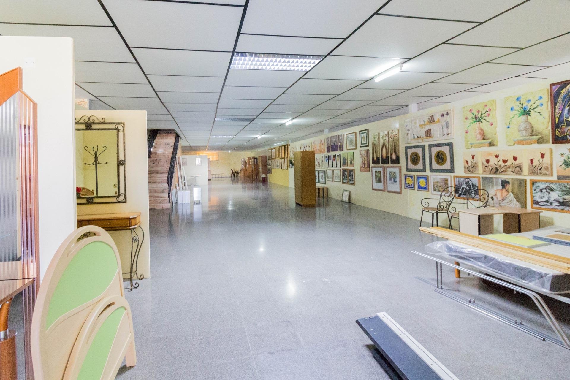 Revente - Nave industrial - Callosa de Segura - Barrio el Palmeral