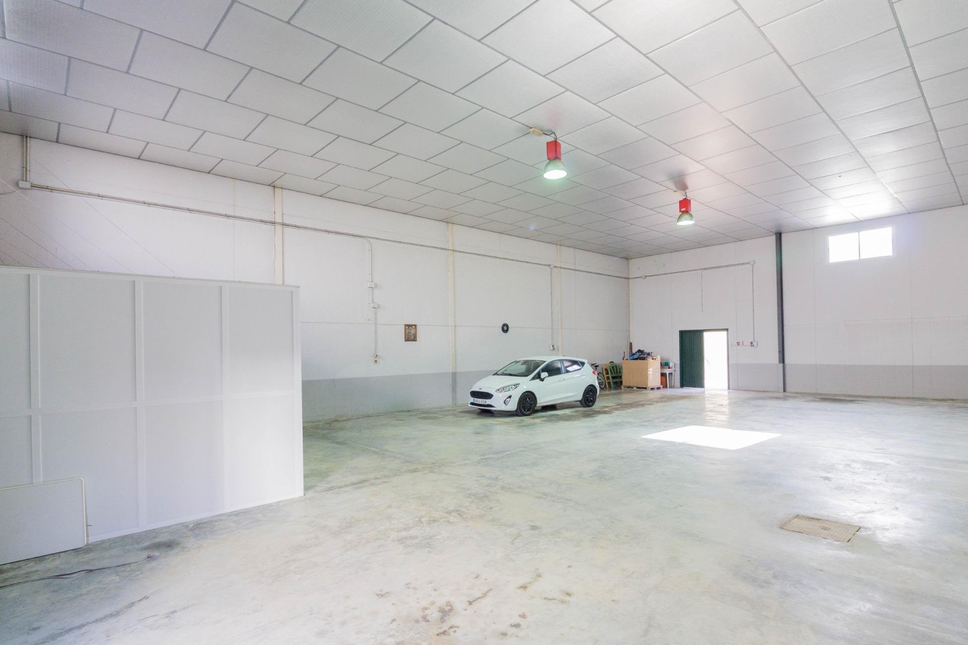 Revente - Nave industrial - Orihuela - Montepinar-La Aparecida-Raiguero