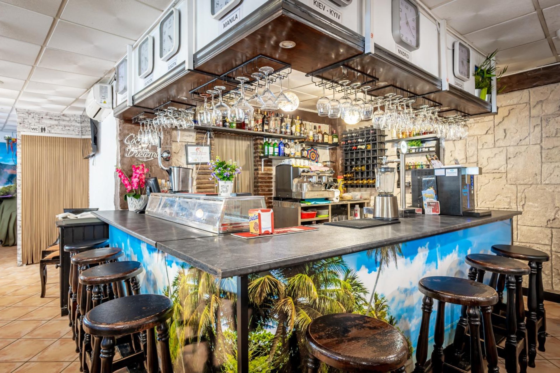 Revente - Negocio - Torrevieja - Estacion de autobuses