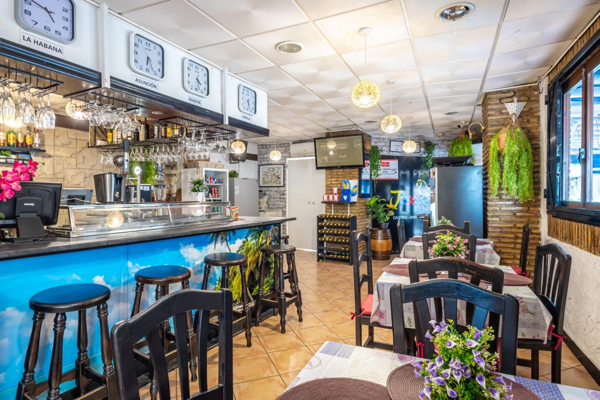 Revente - Negocio - Torrevieja - Estacion de autobuses