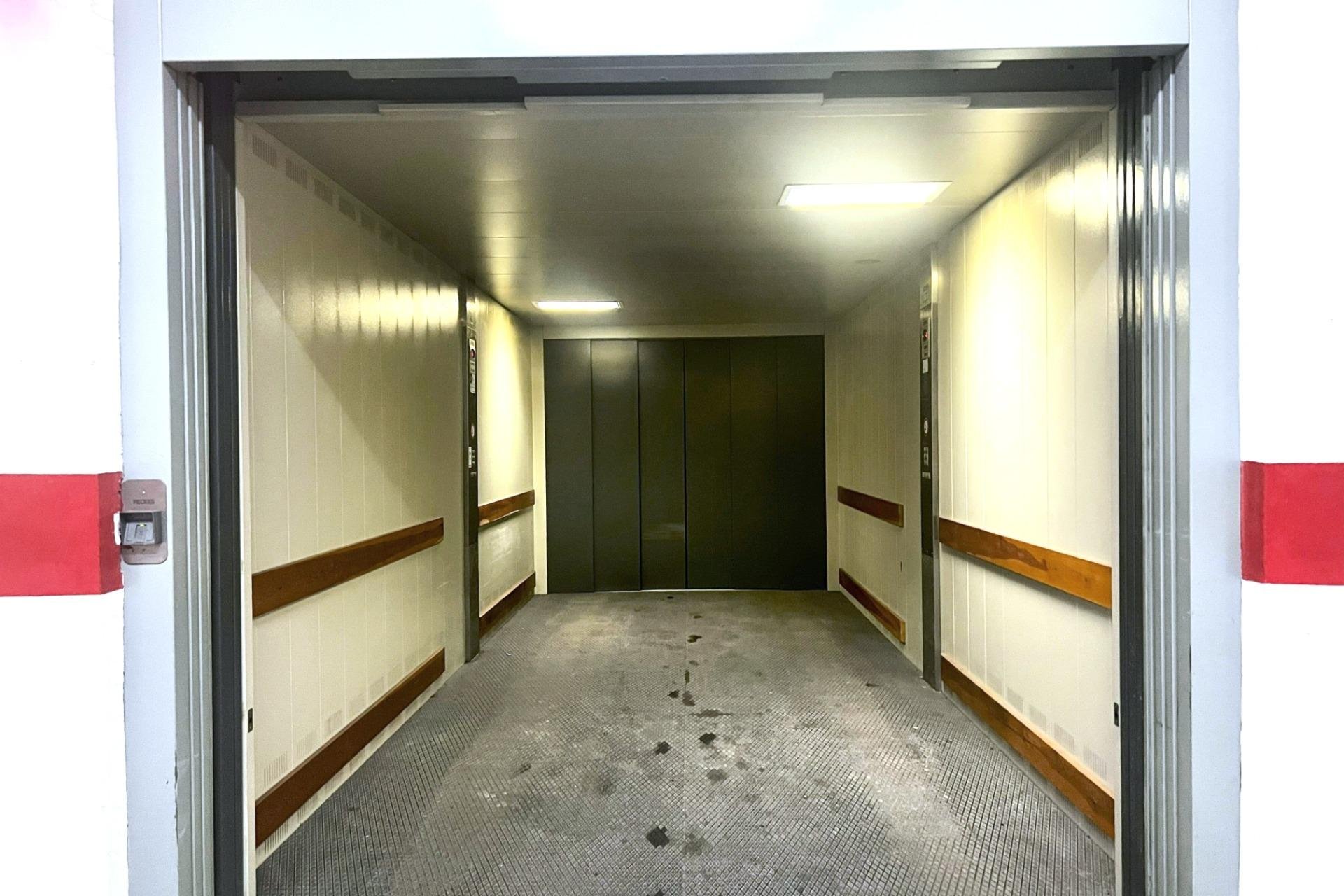 Revente - Parking - Torrevieja - Playa del Cura